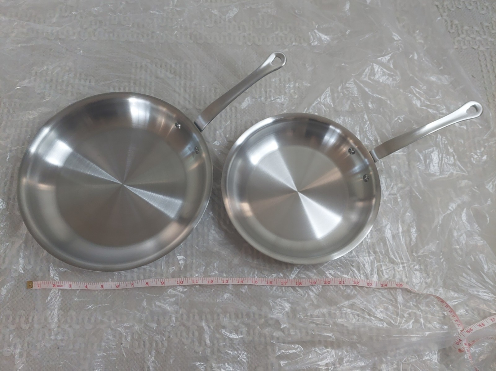NWOT! Quince 8qt- 5ply Stainless Steel Non-Toxic StockPot & 12″ Fry Pan ! (G20)