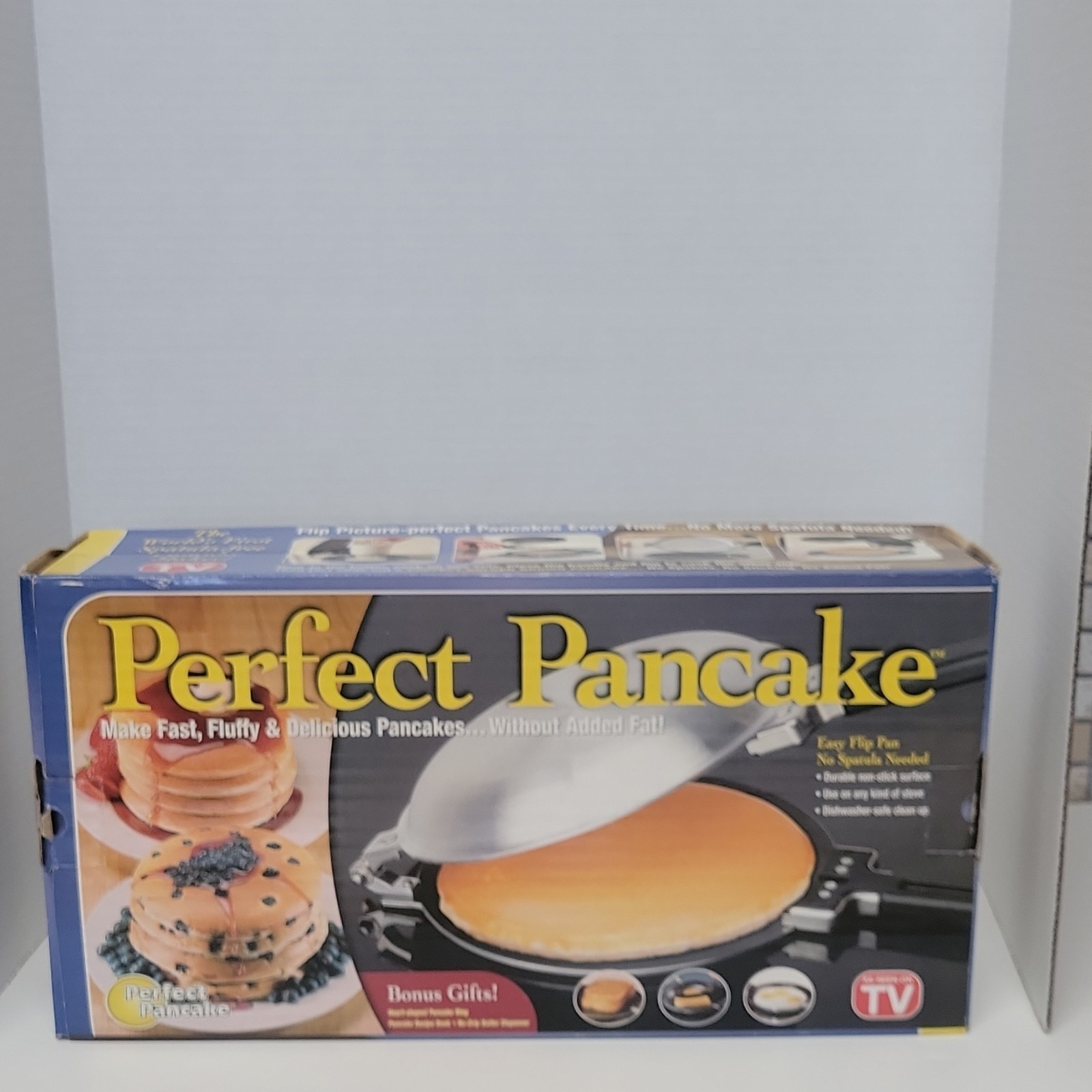 Perfect Pancake Non-Stick Easy Clean Pan Set w Dispenser