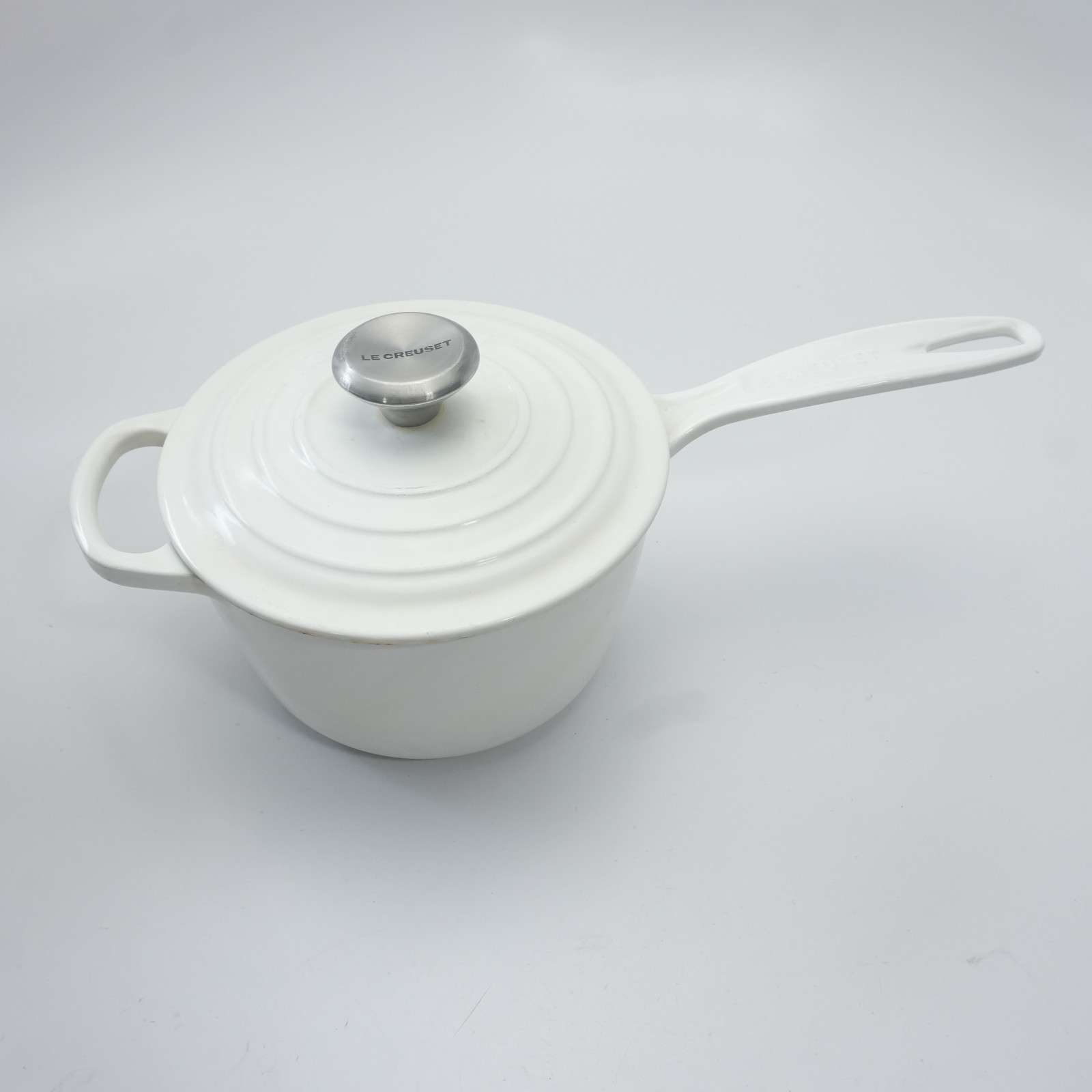 Le Creuset 1.6L / 1-3/4qt White Enamel Cast Iron Pot Sauce Pan 6.5″ Saucepan