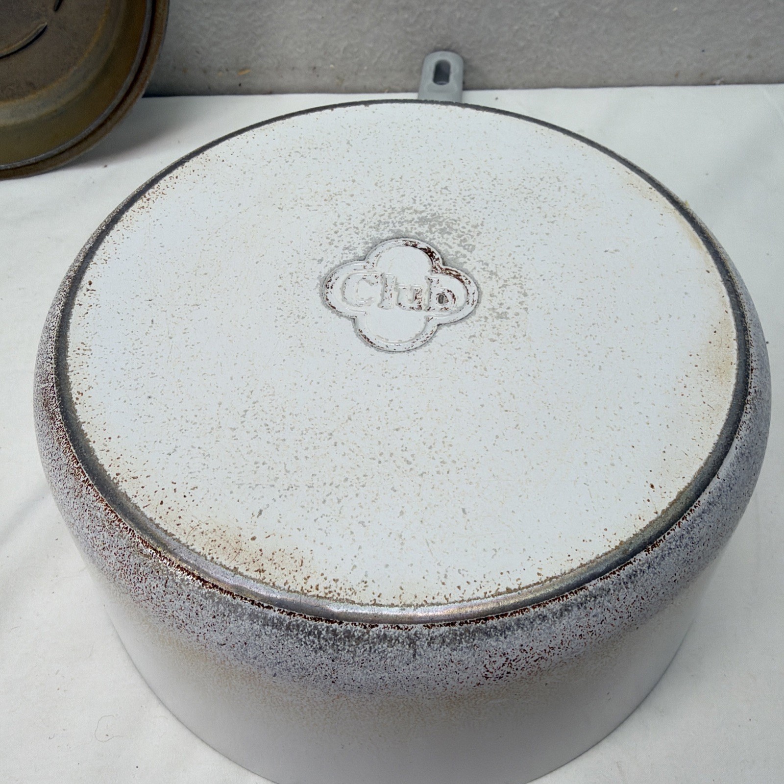 Club Aluminum Cookware White Supra Sauce Stock Pot Pan w Lid 3 quart.