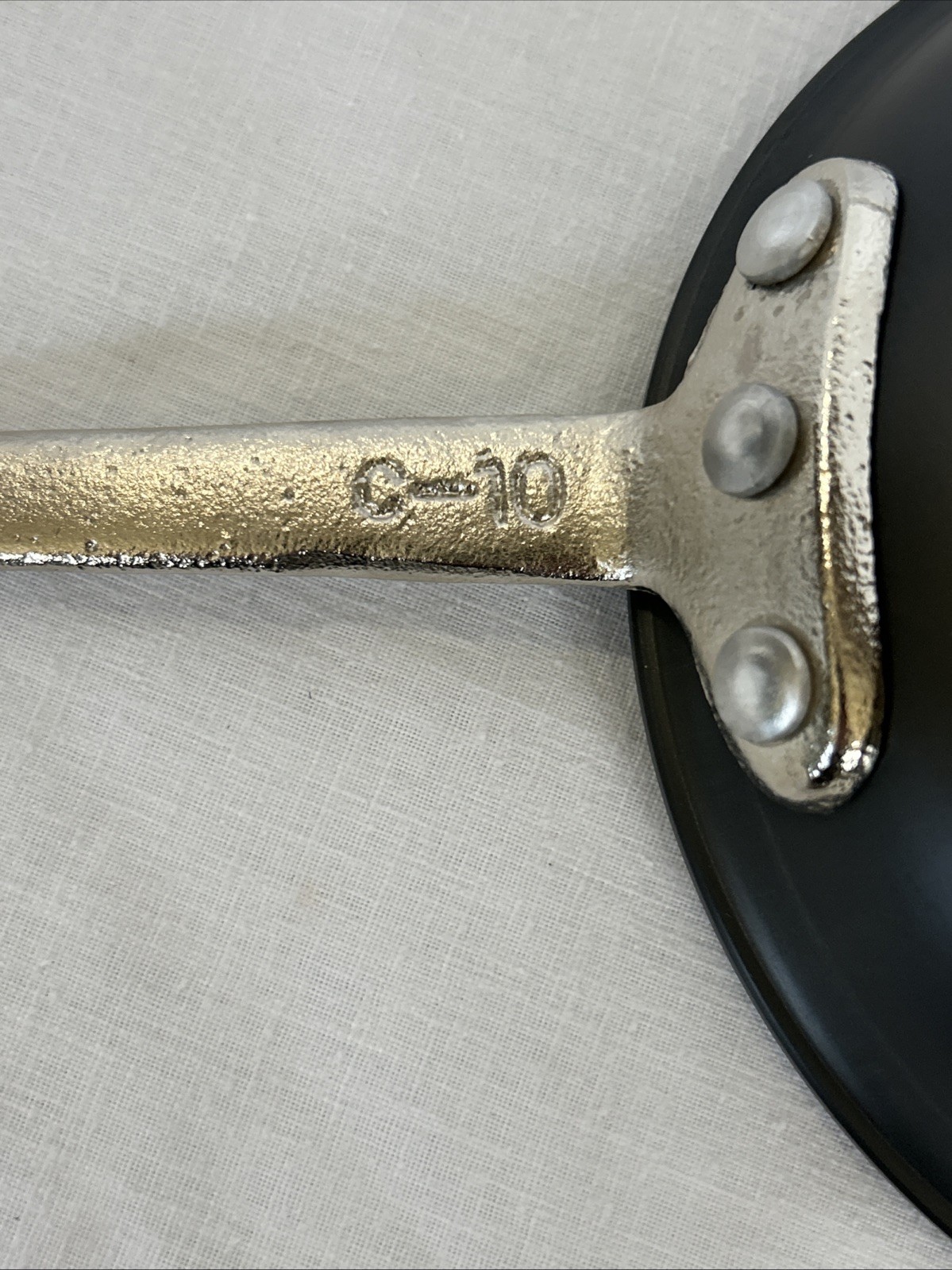 Vintage Calphalon 7″ Omelette Pan #1307/ C-10