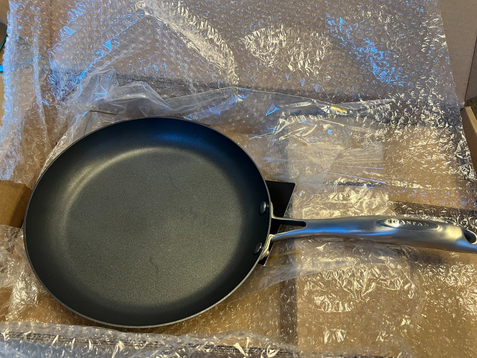 Scanpan Pro IQ – 2 Pc. Fry Pan Set 68000200 in retail box