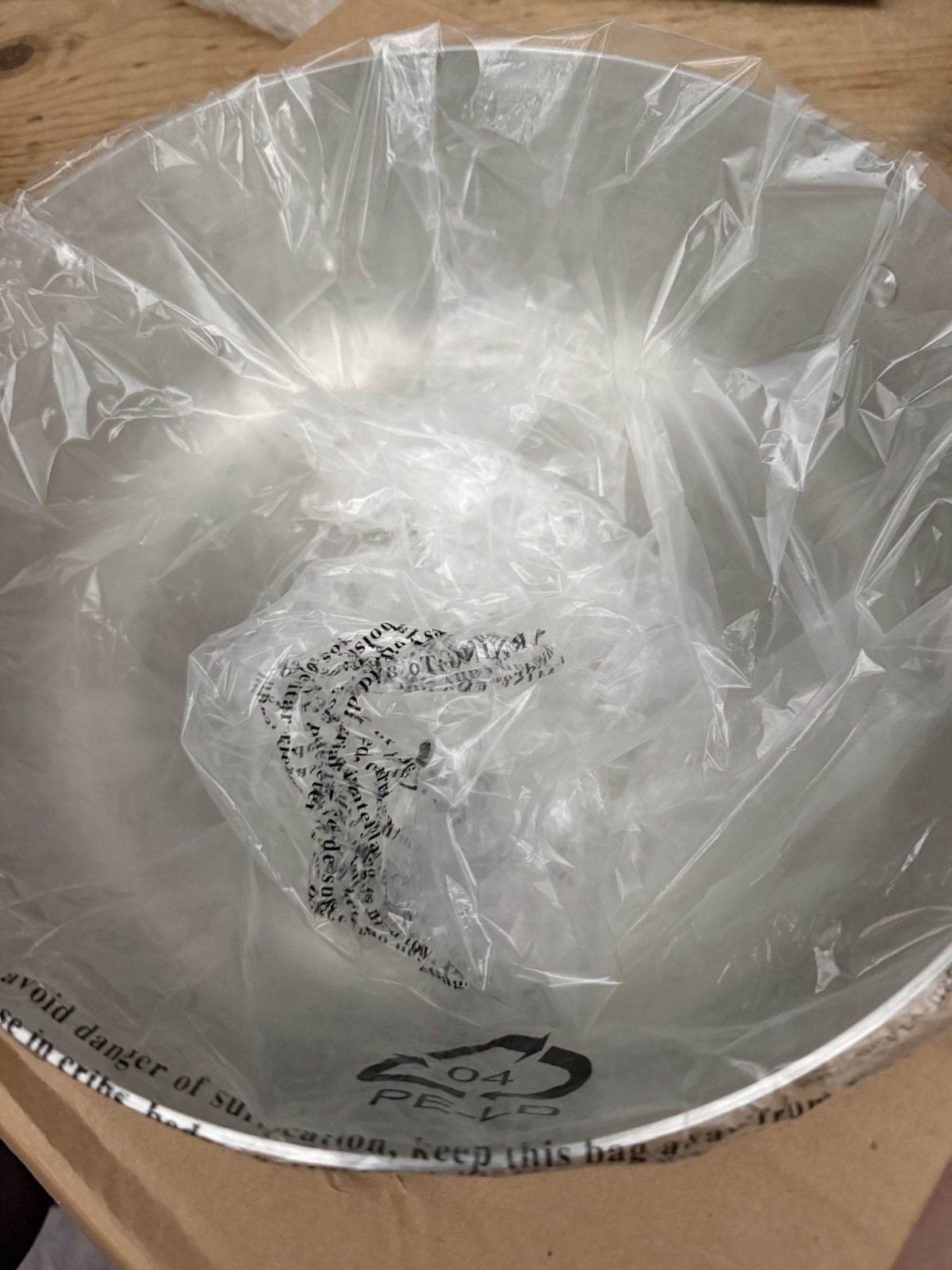 Calphalon 8qt. Dutch Oven With Cover Contemporary Stainless Steel New Old Stock