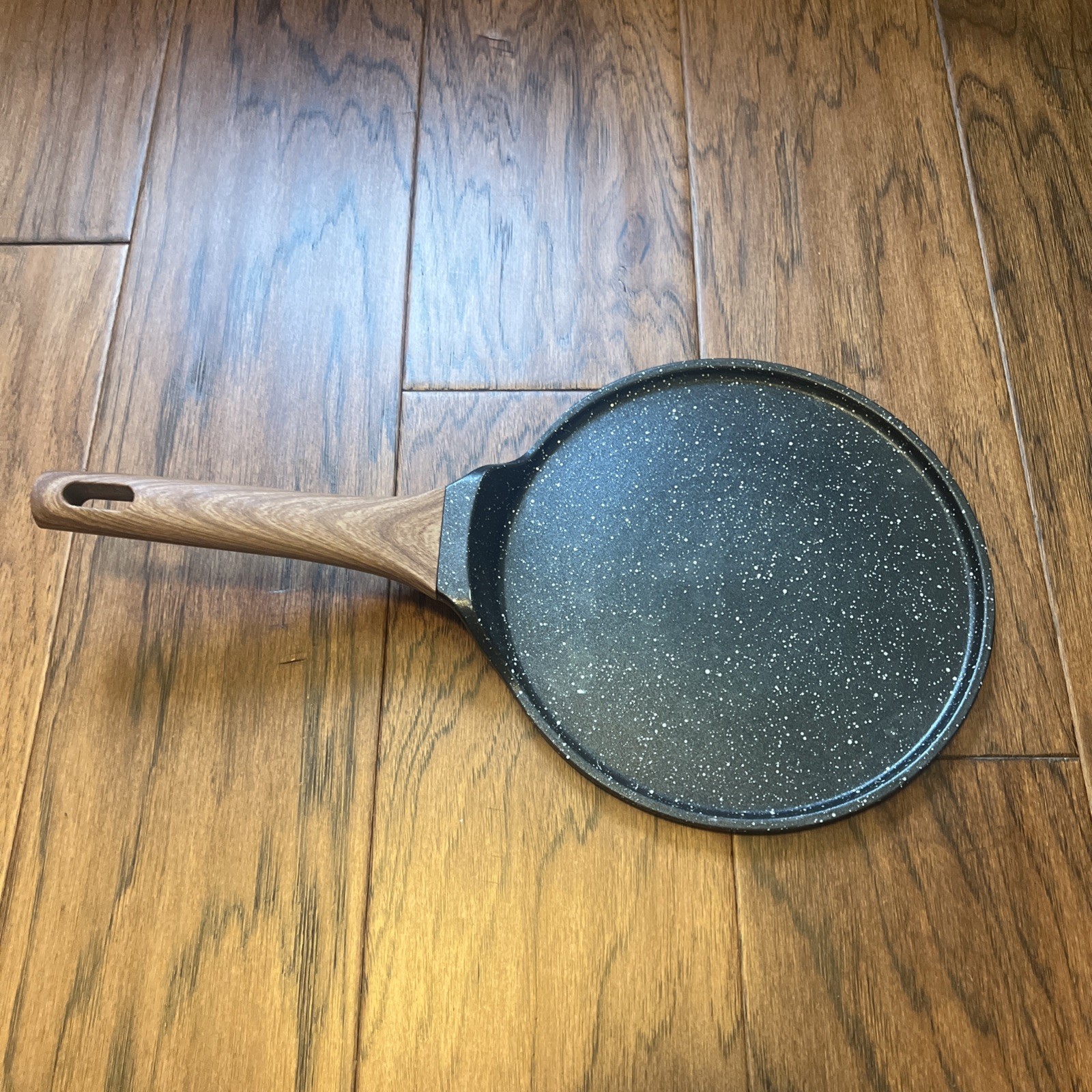 Eslite Life Granite Coated Induction Base Crepe Pan Comal 9.5 “