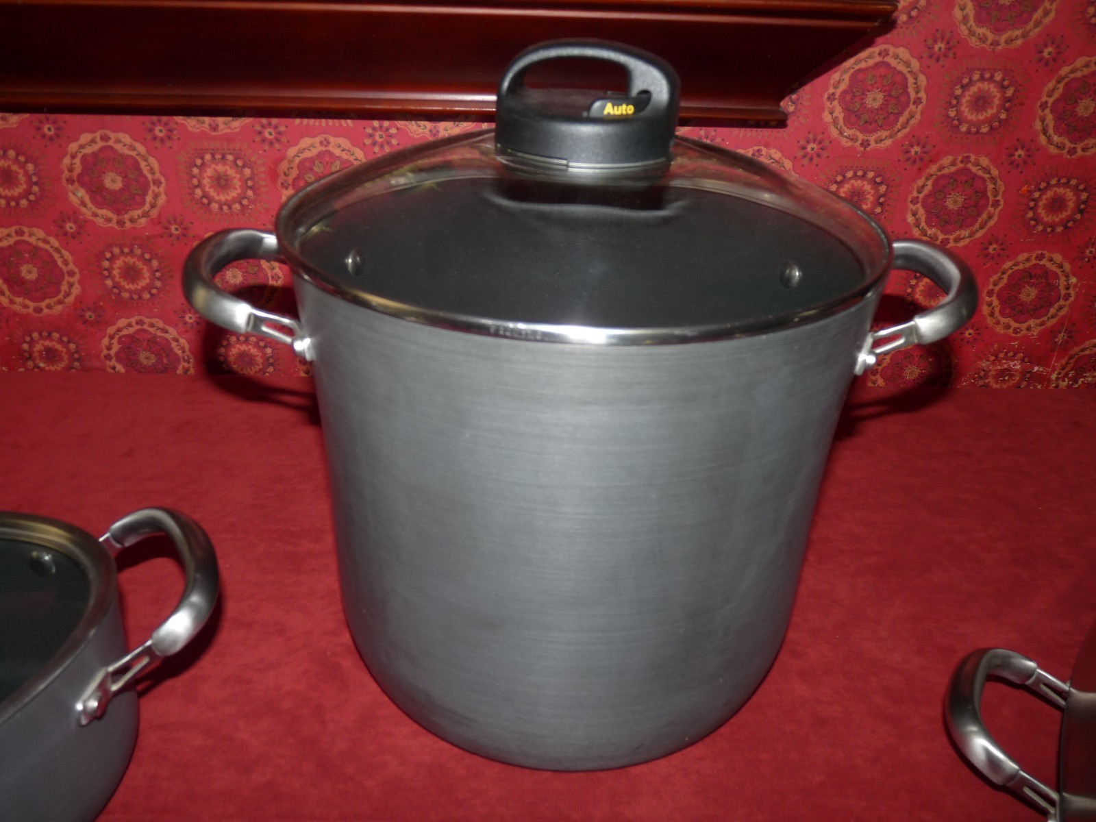 FOUR TECHNIQUE POTS / PANS WITH LIDS – HARD ANODIZED NONSTICK COOKWARE