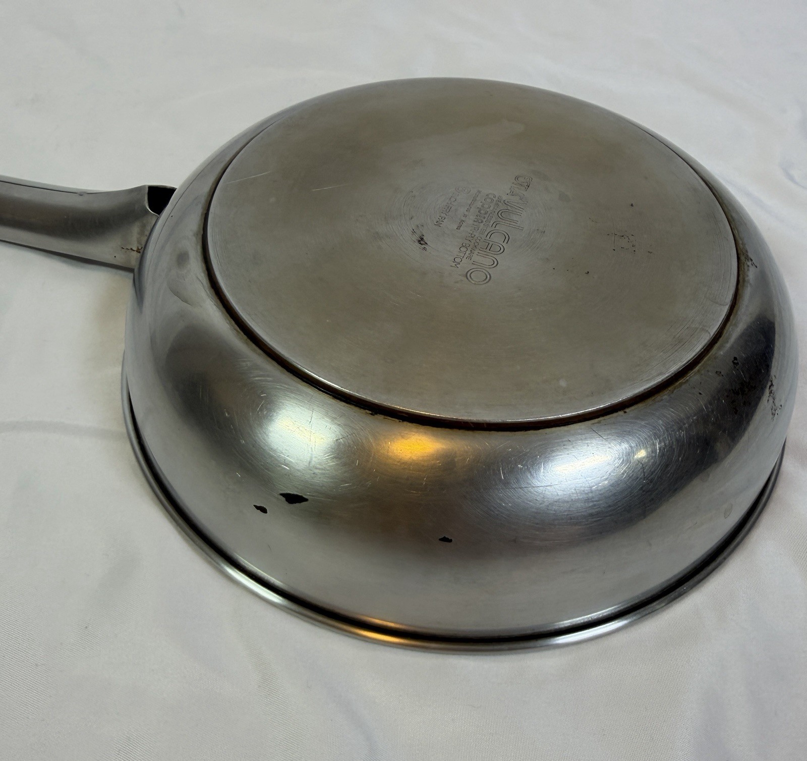 Set of 2 Estia Vulcano Stainless Steel Copper Tri-Ply Bottom 8″ & 10 1/4″ Pans