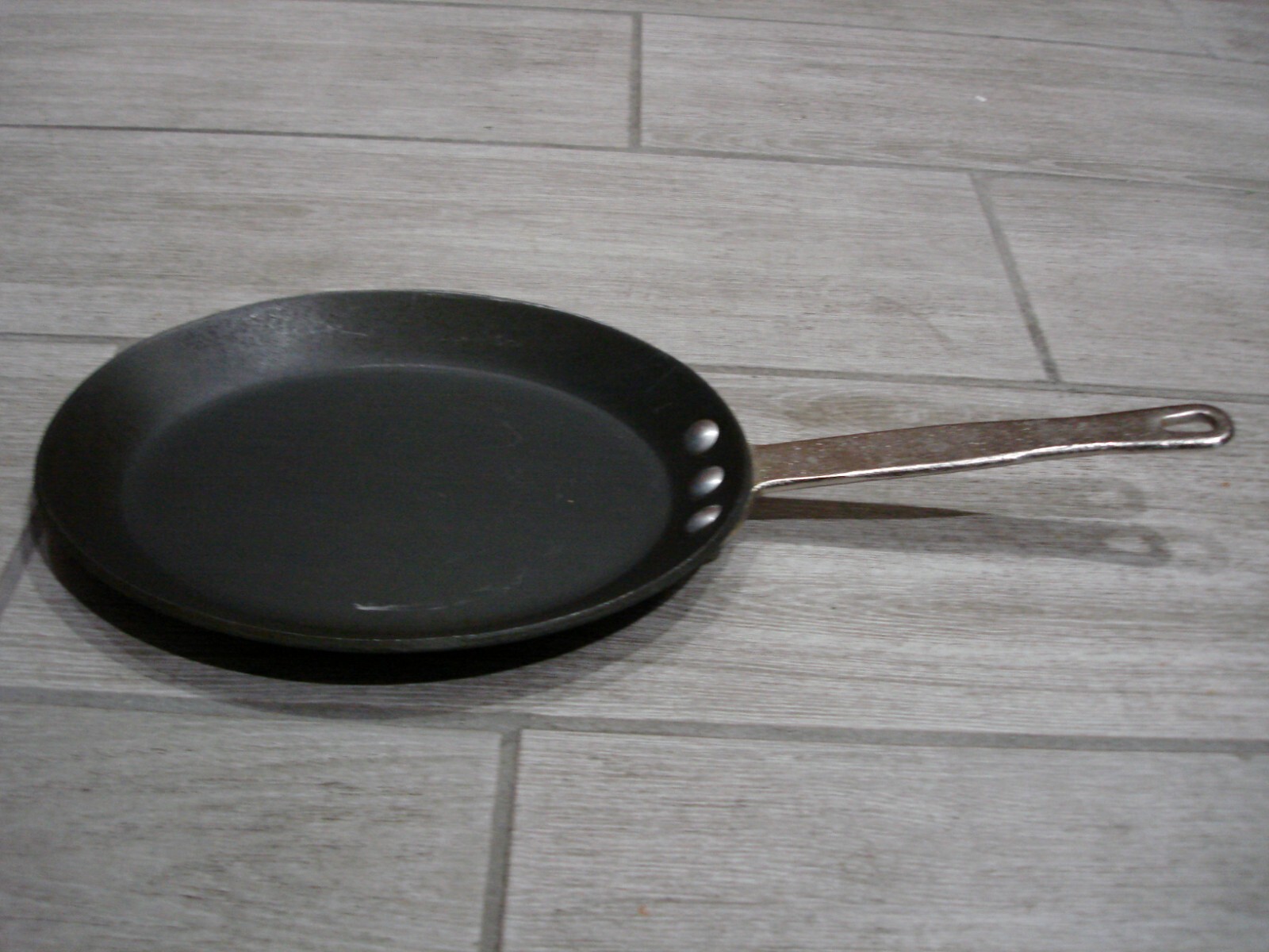 Commercial Aluminum Cookware G190 HC 10″X8″ Oval Skillet Pan Kitchen