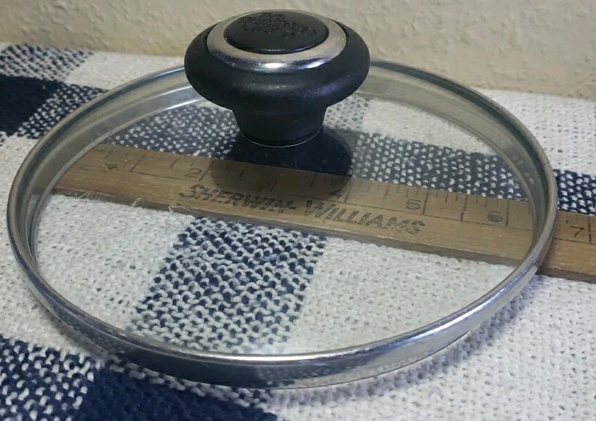 The Pampered Chef Replacement Glass Lid 6 1/4 Inch Inner Fit 6 1/2 Inch Outer