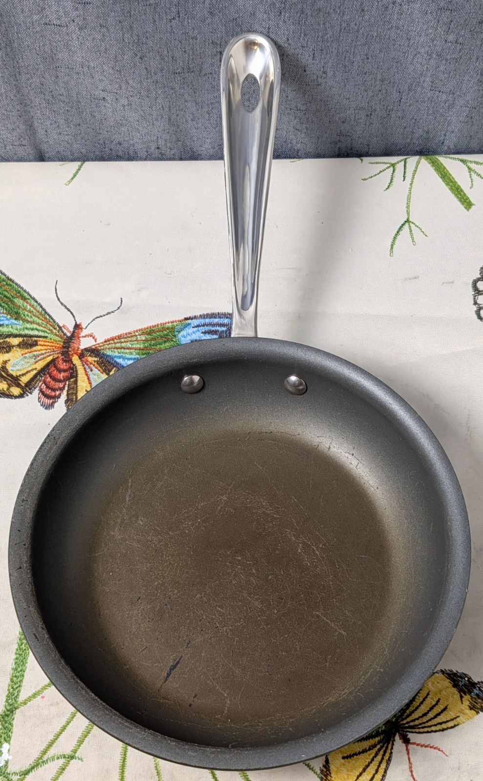 All-Clad 8 IN / 20 CM Hard-Anodized Nonstick Frying Pan Skillet Chef Used