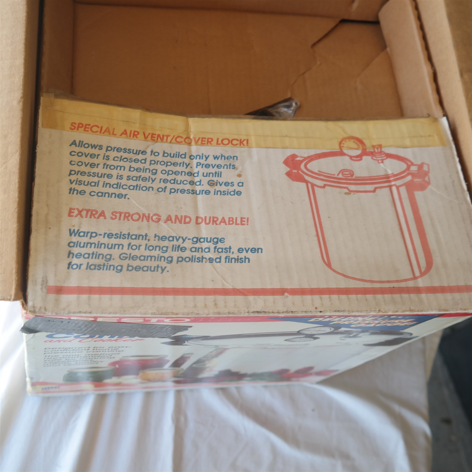 New Old Stock PRESTO 22 quart Pressure Canner & Cooker 01780 NOS