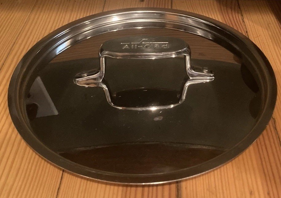 All-Clad Stainless Steel Pot Lid 8 7/8” Total Diameter For 8 1/2” Inside Diam.