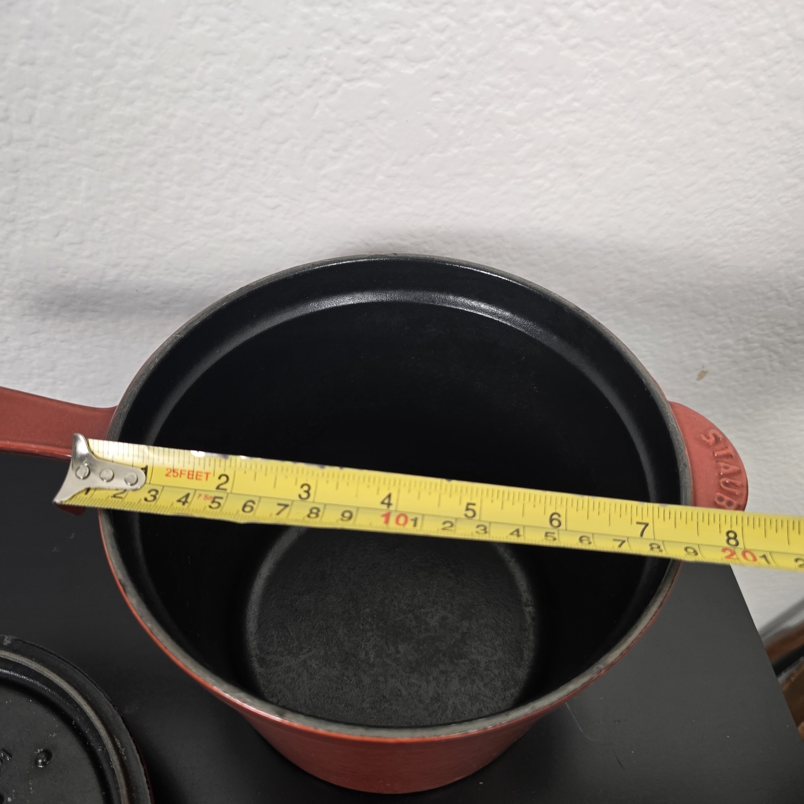 Staub France 18 cm, 3 Qt Rouge Red Enameled Cast Iron Saucepan Integrated Handle