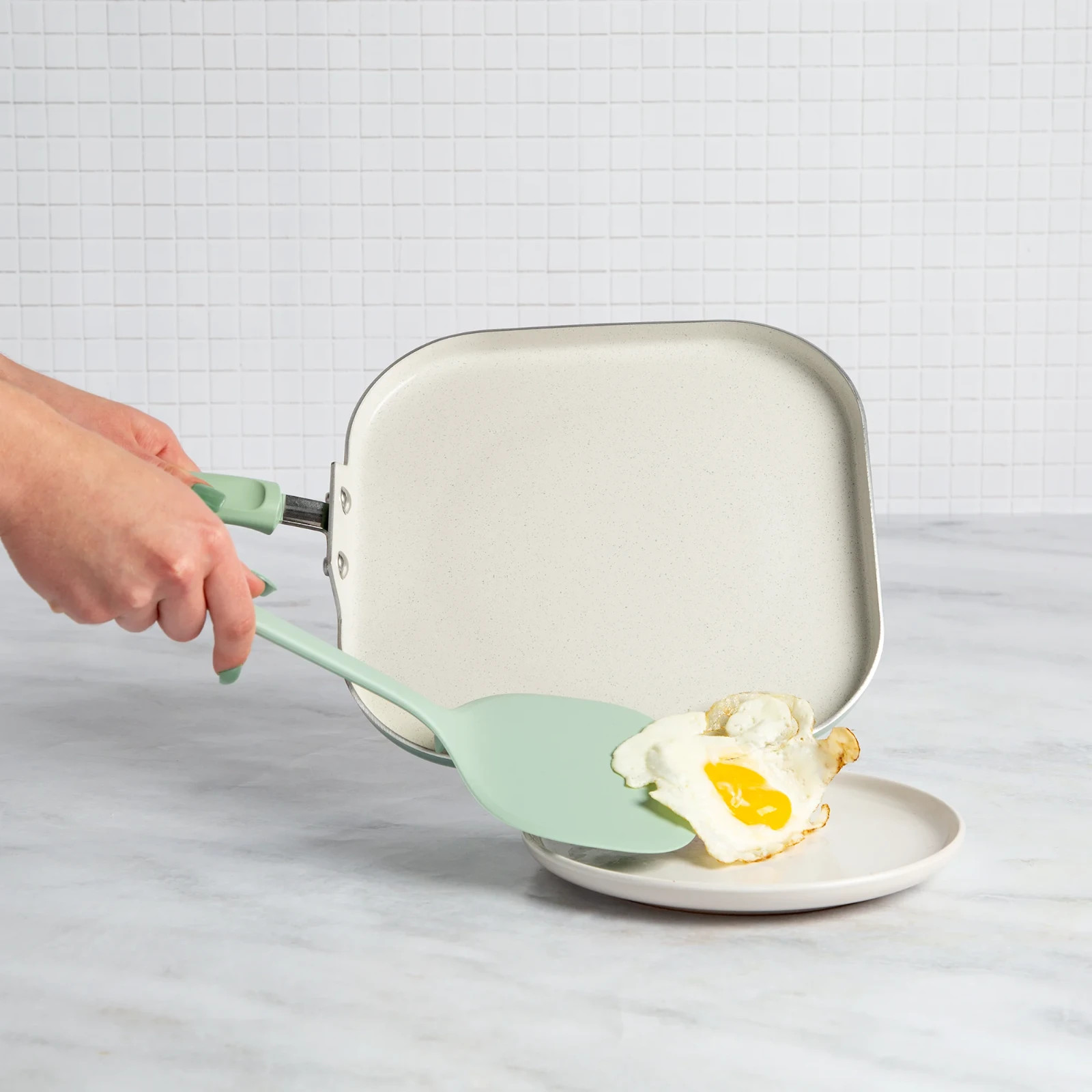 Tasty 10 in. Square Non-Stick Aluminum Griddle Pan