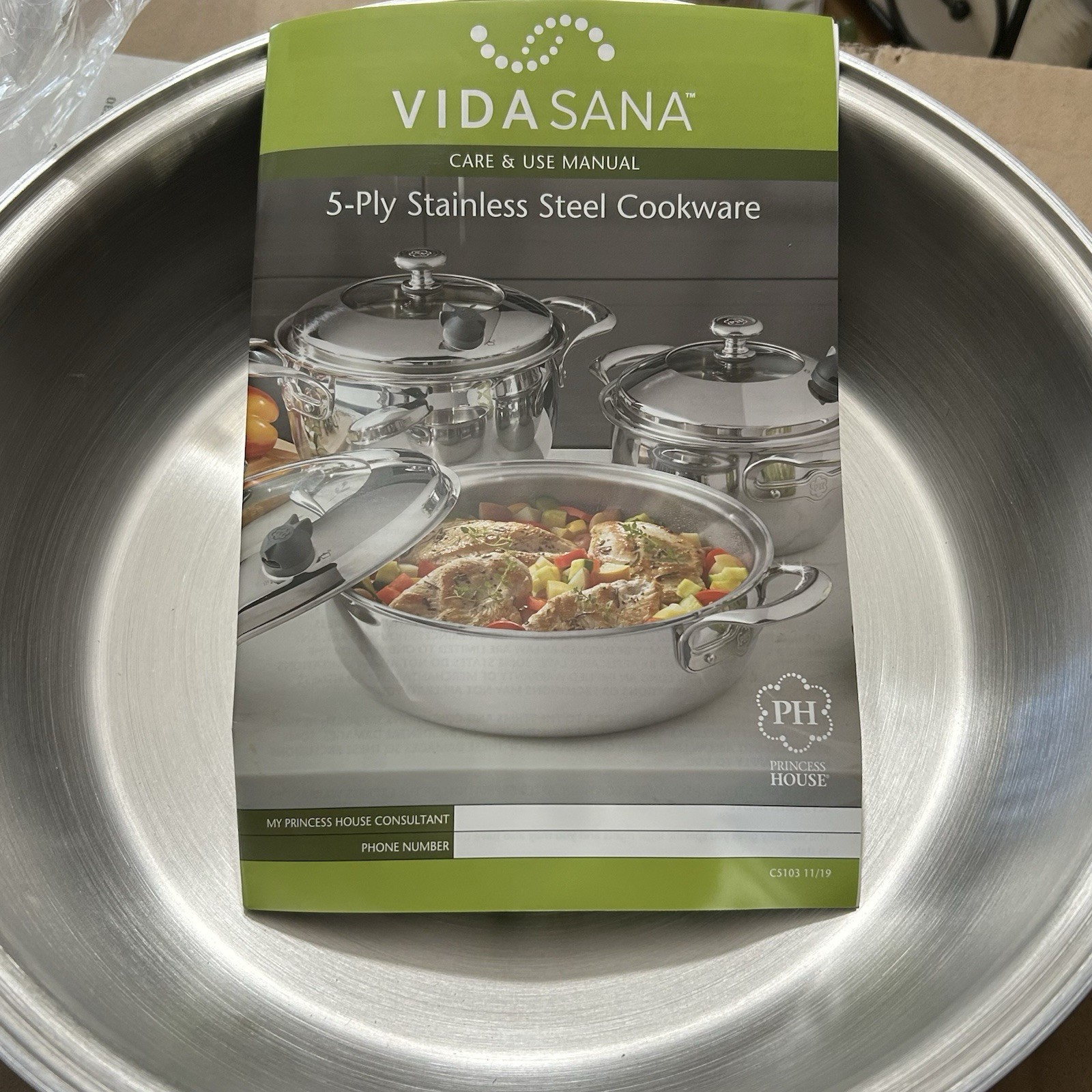 New Princess House Vida Sana 11-inch 5-Ply Stainless Steel Skillet (Item #5570)