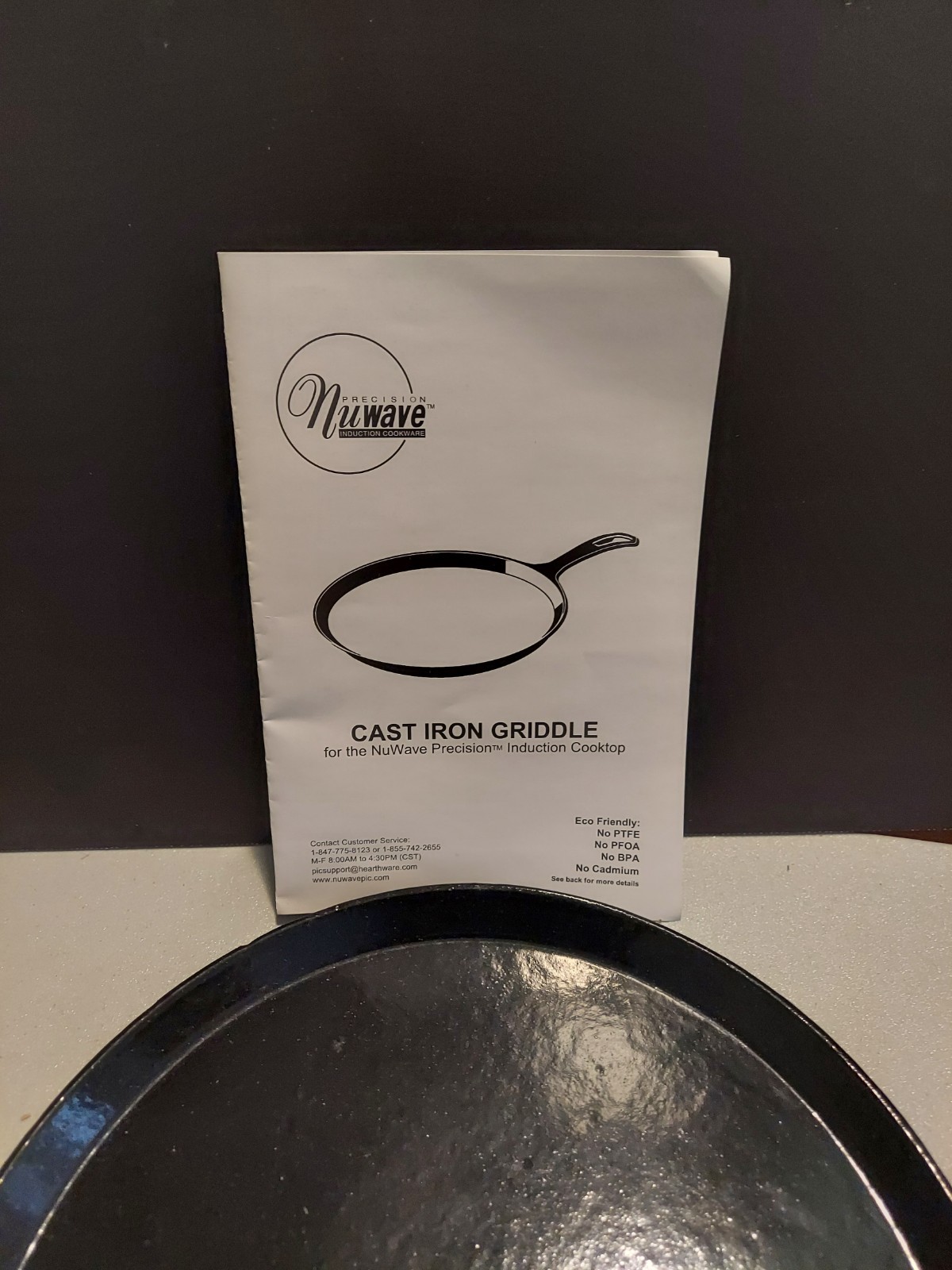 NuWave 2 pcs. Cast Iron Griddle 10.5″ Rd. & Cast Iron Grill #31104A 16.5″L