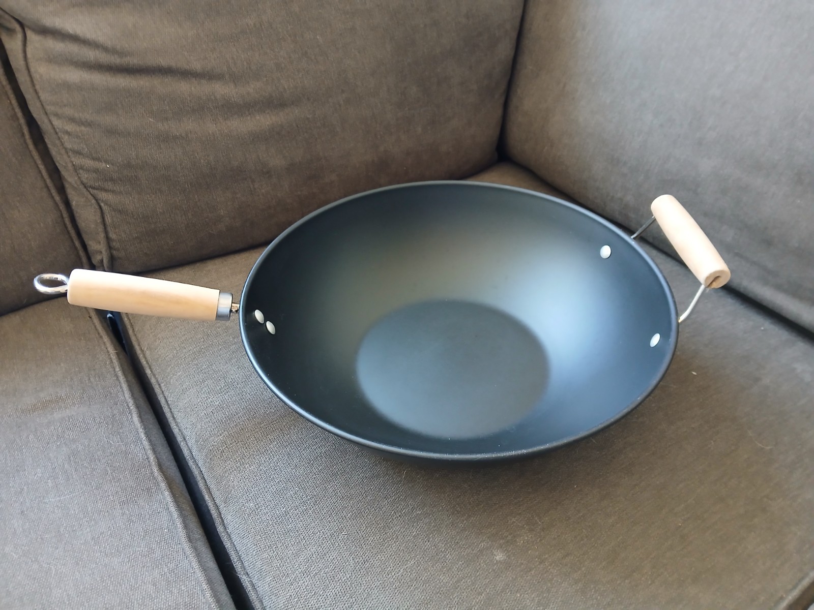 Mainstays 13.75″ Non-Stick Wok