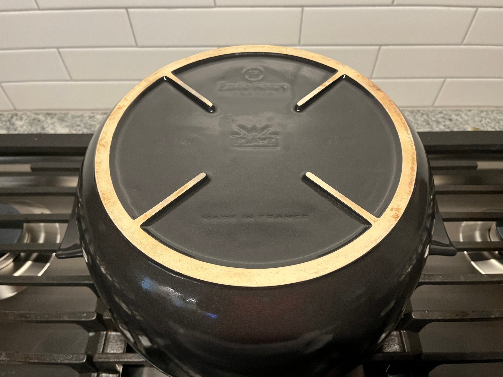 NOW EVEN MORE ON SALE!!! Emile Henry® Flame – Round Stew Pot/Dutch Oven – 7 Qt.