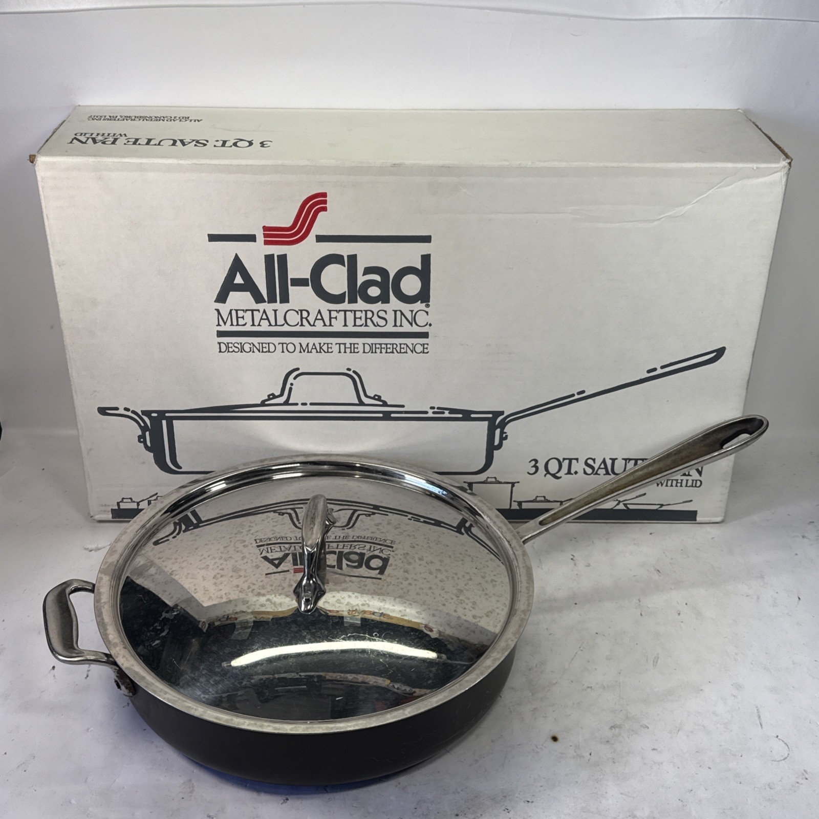 All Clad LTD Saute Pan 11″ 3qt Stainless Steel Anodized With Lid & Box Not Flush