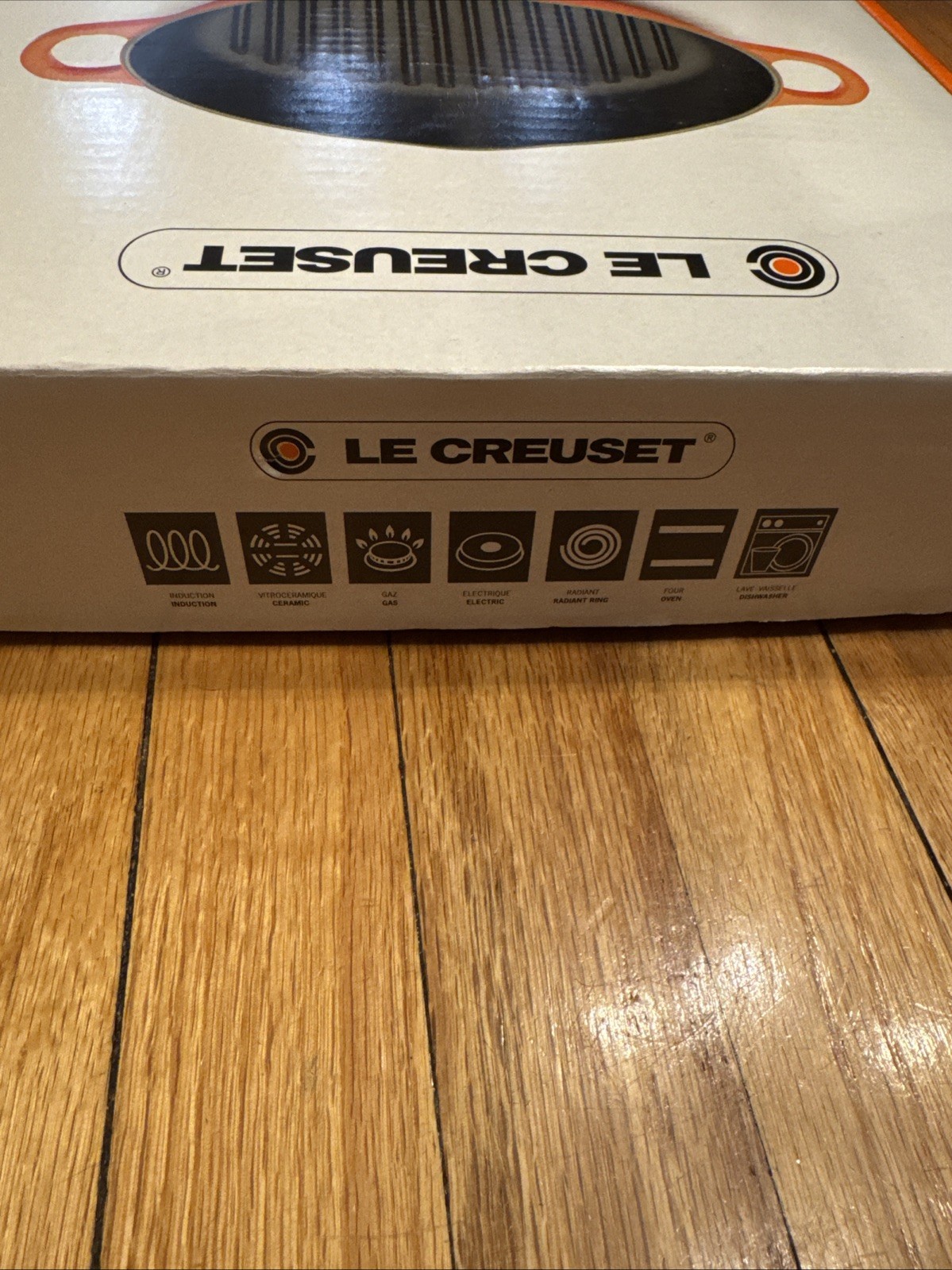 BRAND NEW Le Creuset Signature Cast Iron 9.75 Inch Round Deep Grill Pan