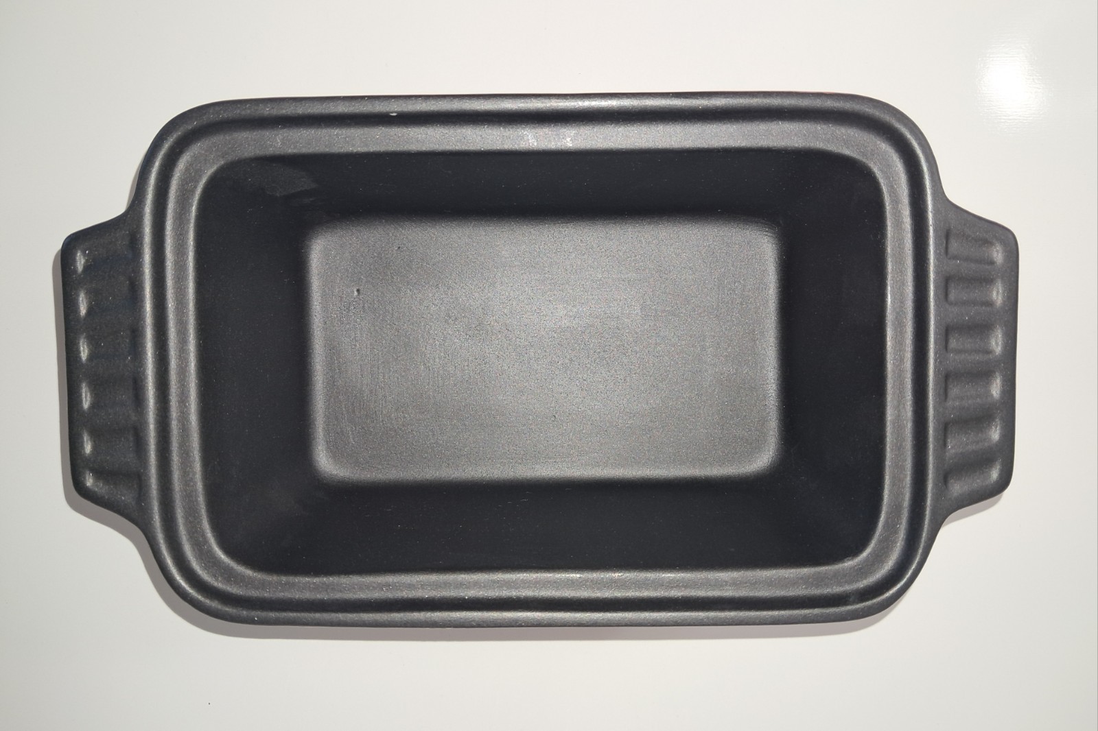 Crock-Pot Denhoff 8.5-inch Rectangular Stoneware Casserole Dish Red Matching Lid
