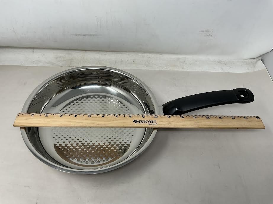 Fissler Crispy Steelux Comfort Fry Pan, 10″, Silver