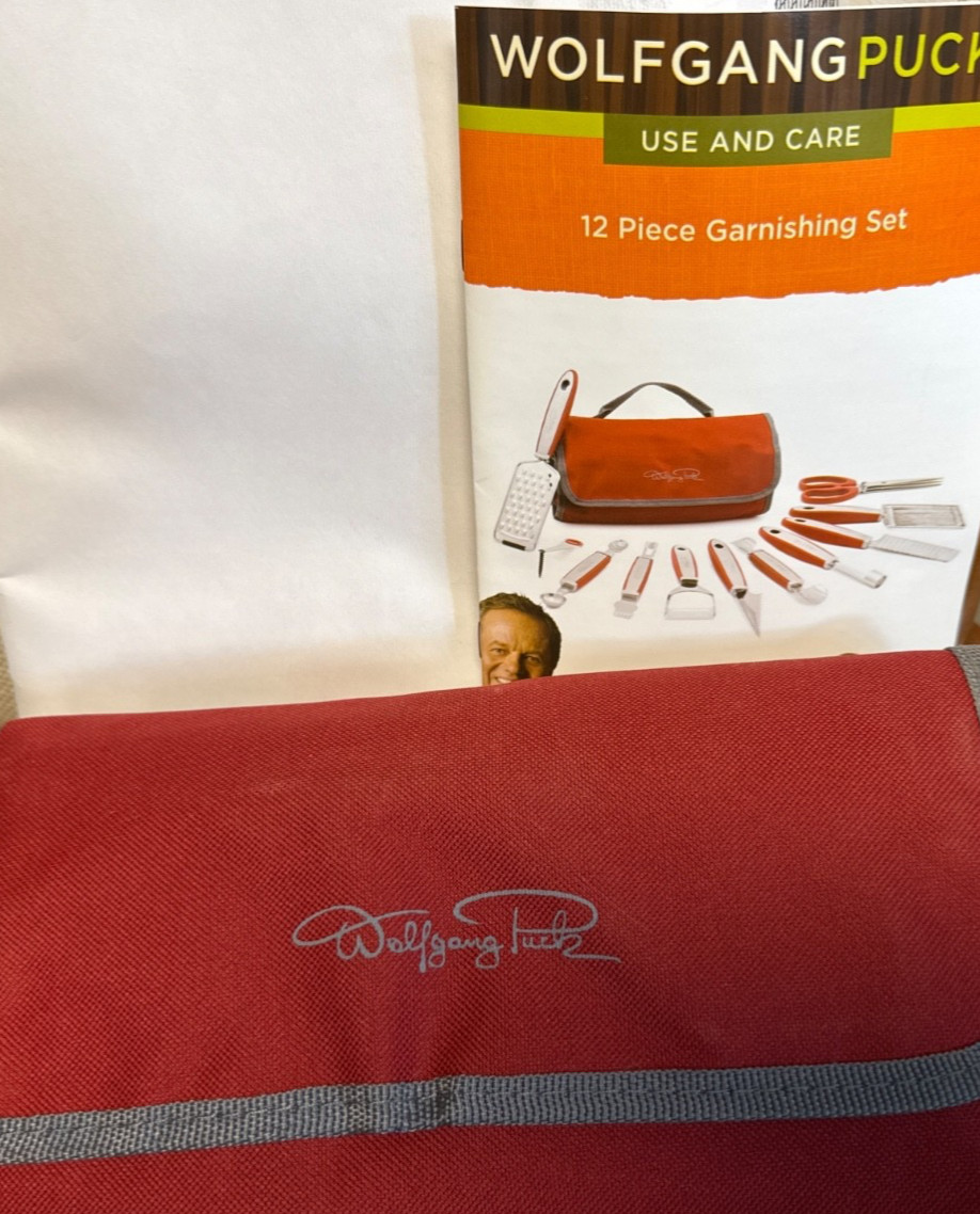 WOLFGANG PUCK 12 Pc GARNISHING Set w/Case – Unused