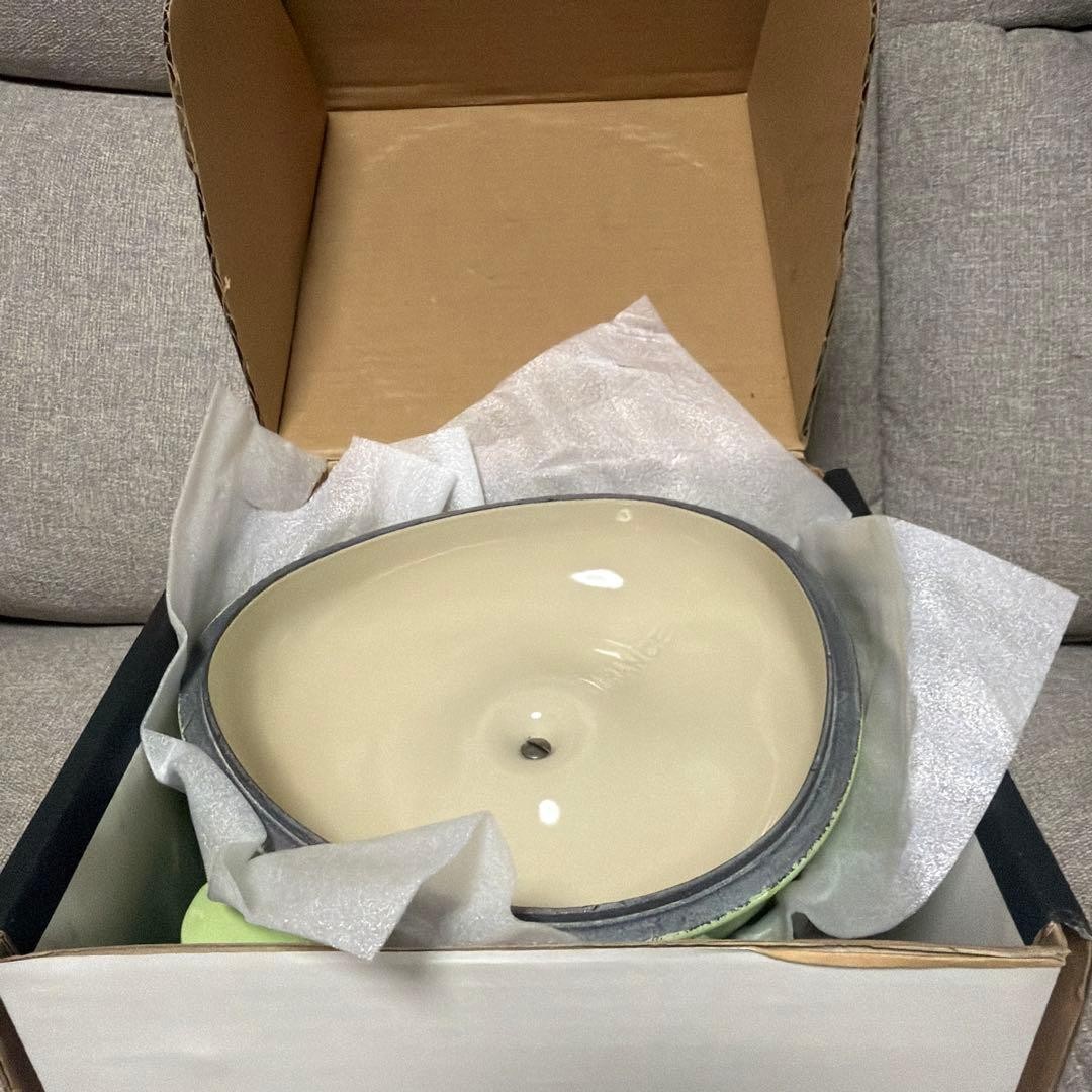Le Creuset Apple Shape Casserole Cocotte 18cm 7″ 2.25qt Kiwi Green Stoneware