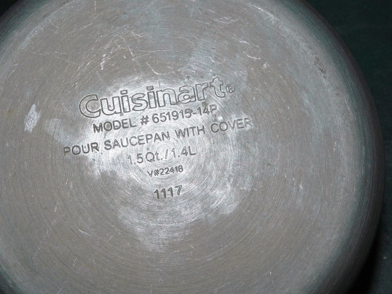 Cuisinart Contour Hard Anodized Pour Saucepan with Cover 1.5qt pre-owned in VGC