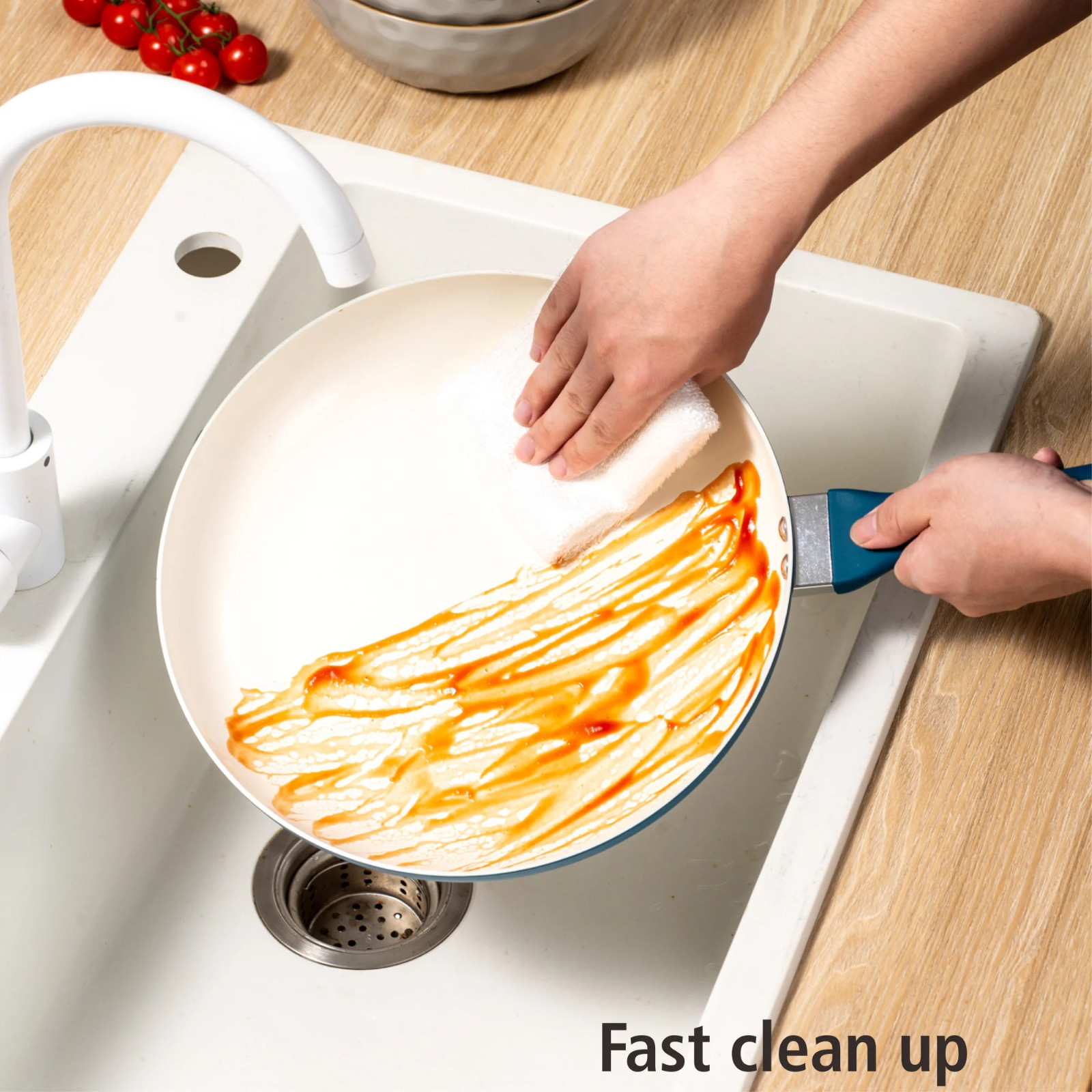 Mainstays Ceramic Aluminum Nonstick 12in Frypan Corsair
