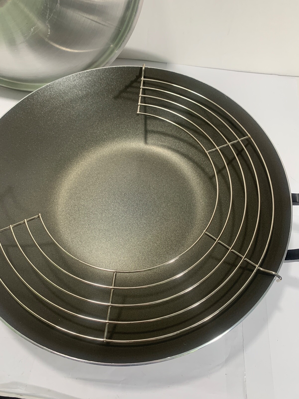 Vintage Mirro 4 Piece Cookery Set 14″ WOK SET with recipe book IN BOX/Hong Kong