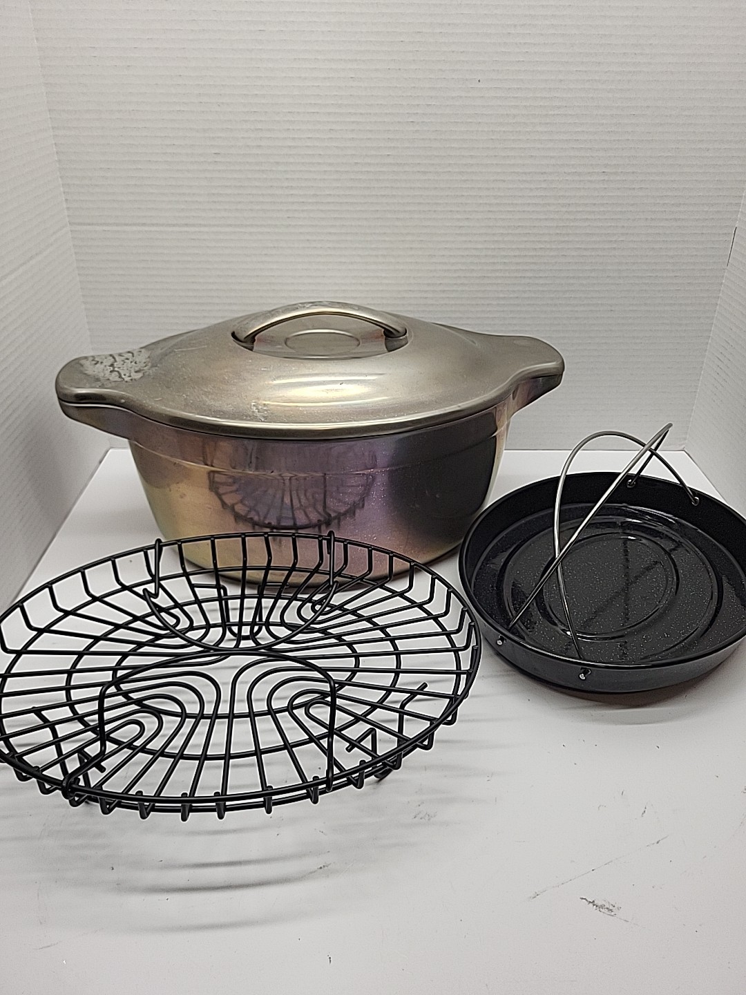 Technique Cast Aluminum 6 1/2 qt Dutch Oven Stovetop Smoker Roaster Inserts Lid