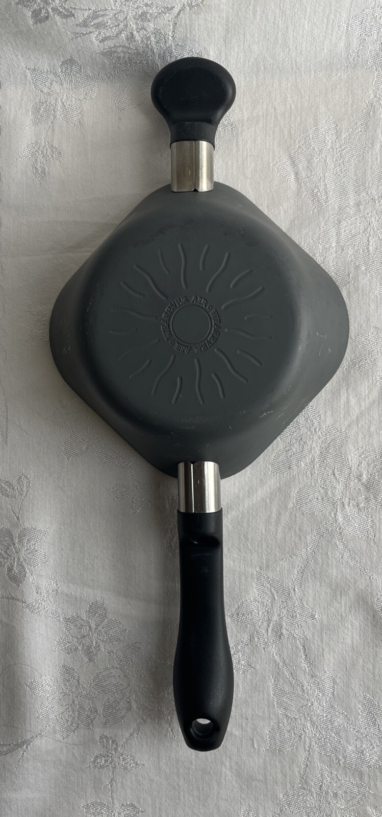 Square Pan Double Handled 6.75” Holds 5 Cups Wearever Air