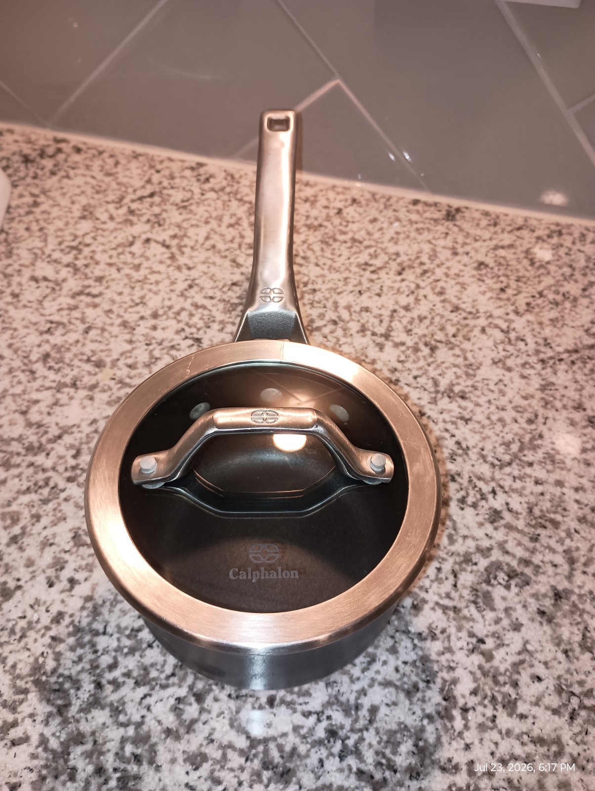 Calphalon 1.0 Quart Sauce Pan Glass Lid Hard-anodized Nonstick 8701