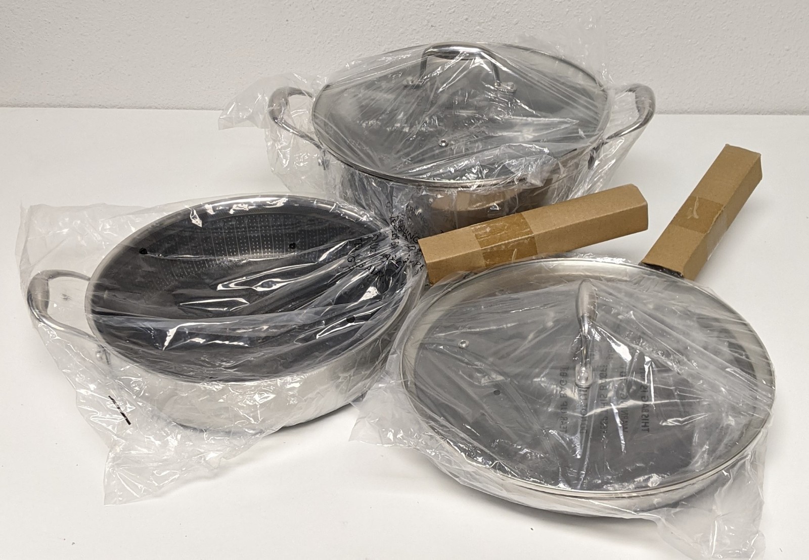 Hell’s Kitchen 5pc Tri-Clad Hybrid Cookware Set PFAS-Free Open Box HKHS-5C