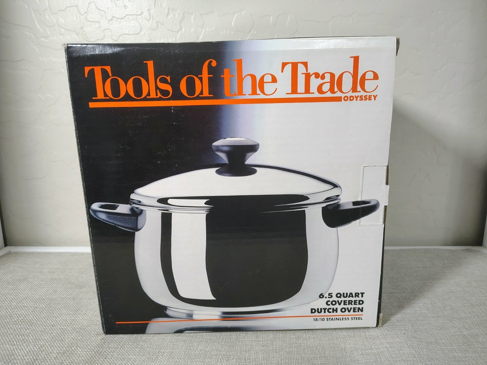 NEW OLD STOCK-Tools of the Trade 6.5 Qt Stainless Dutch Oven