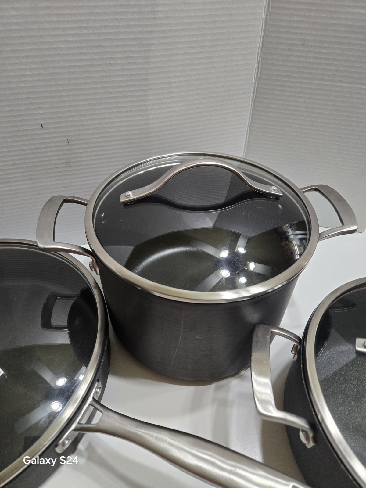 MEMBERS MARK PROFESSIONAL QUALITY 6 PIECES Hard Anodized Nonstick Cookware Set