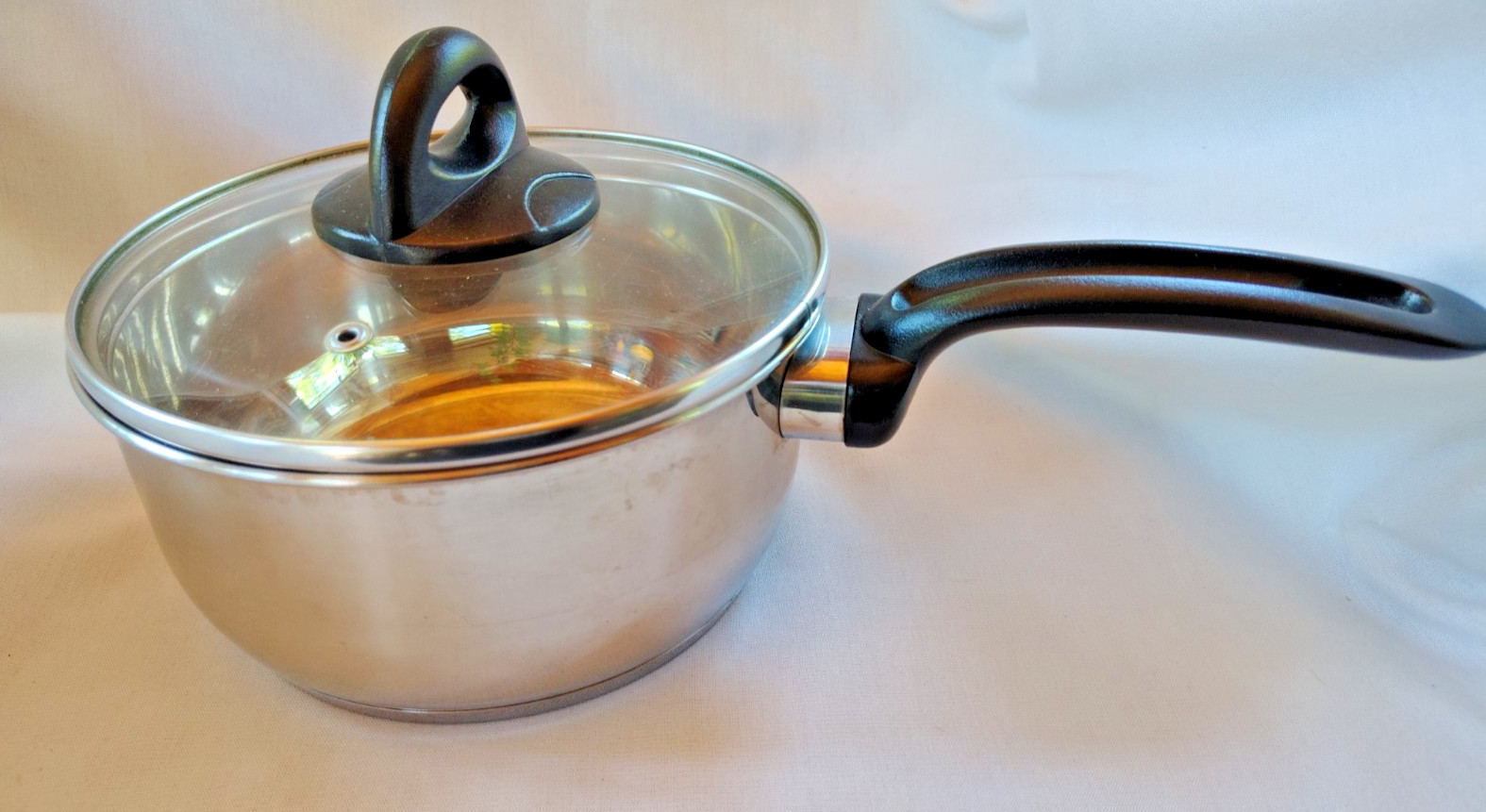 2 Quart Stainless Steel Sauce Pan With Vented Lid Heavy Bottom