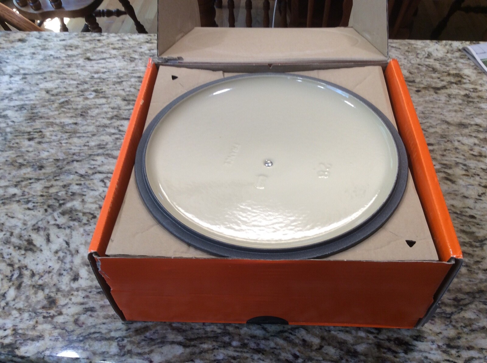 RARE! Le Creuset GRANITE Gray Enameled Cast Iron Round Dutch Oven 7.25 qt 6.7L