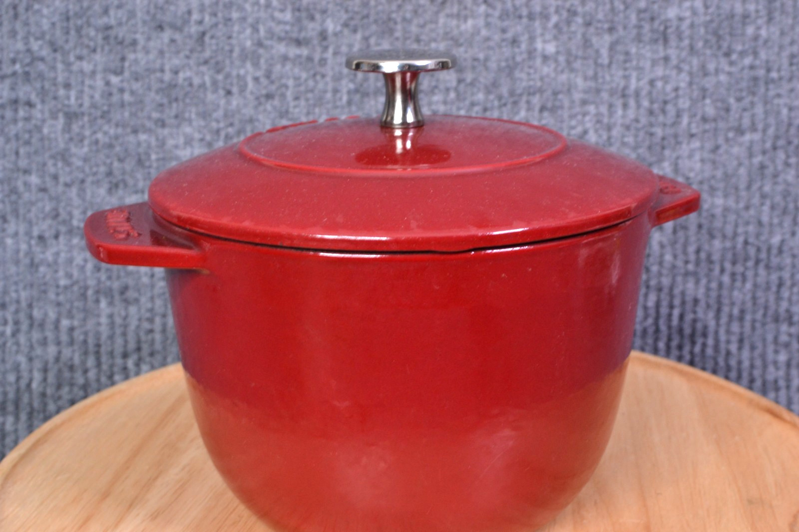 Staub Red La Cocotte de GOHAN 16cm Rice Pot Cooking 6 1/4″ France Cast Iron