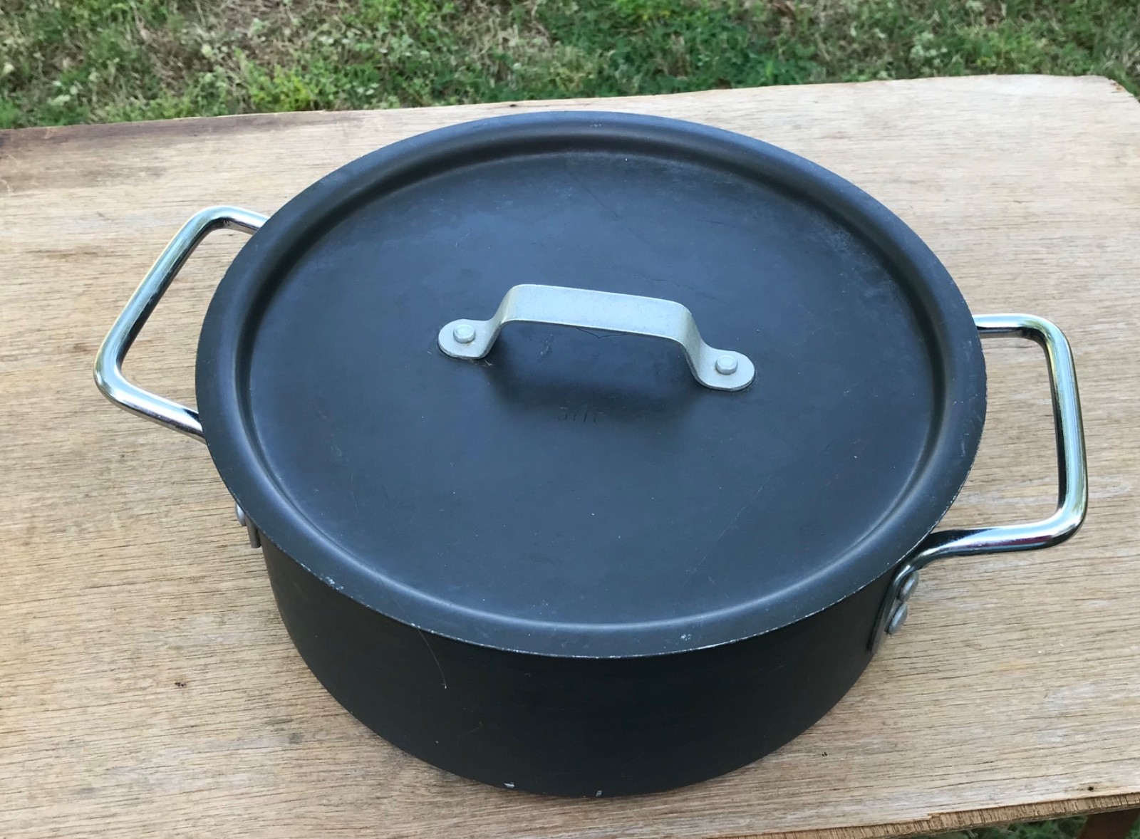 COMMERCIAL ALUMINUM COOKWARE COMPANY 5 QT HARD ANODIZED ALUMINUM PAN 8785 & LID