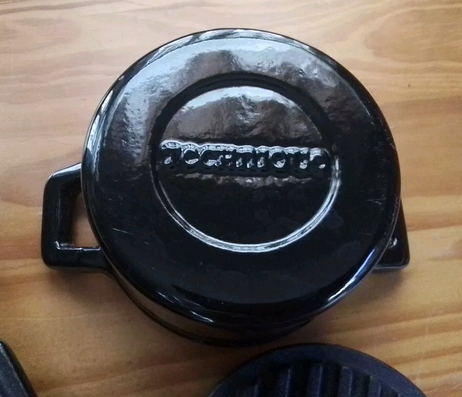 Rare Technique 4 Piece Mini Black Enameled Cast Iron Cooking Pots No Box