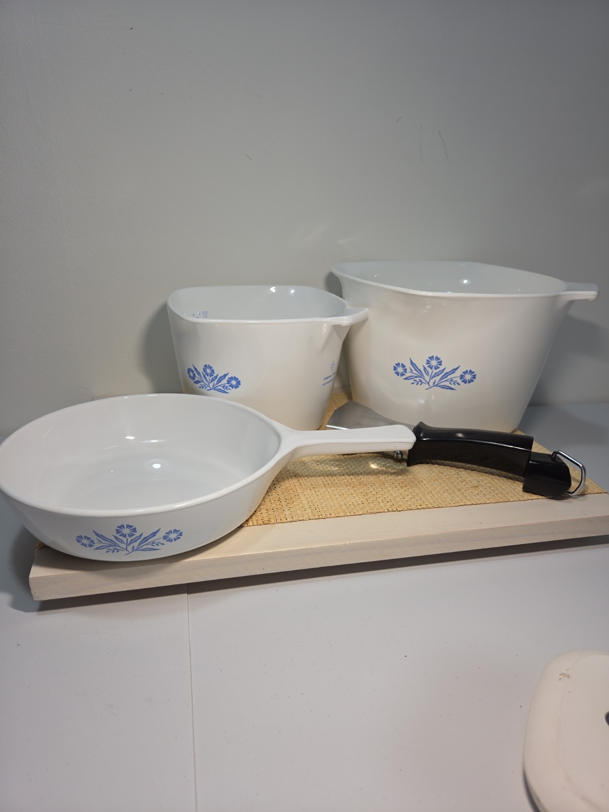 Vintage Corning Ware Cornflower Blue 4 Pc Set 2 Qt 1 Qt Sauce Makers & Skillet