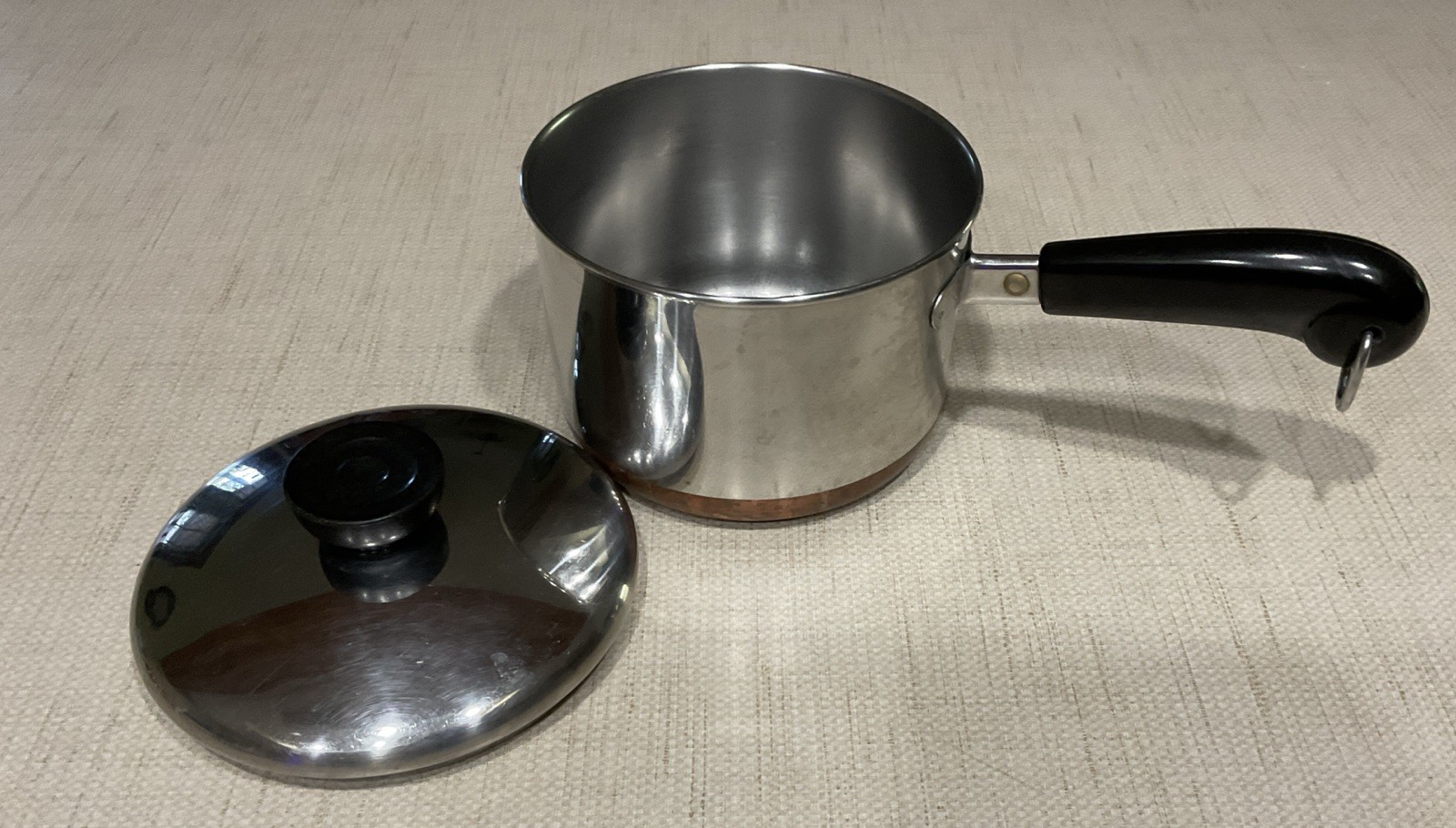 Revere Ware 1801 Copper Bottom Stainless 1-1/2 Quart Qt Sauce Pan Lid Vintage