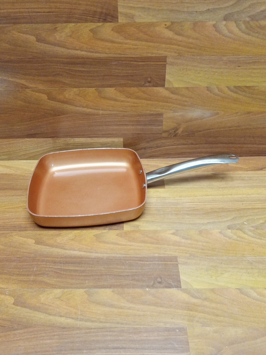 Copper Chef 2 Square 9.5″ Fry Pans, 1 Lid, Cookbook, 2 Knives, Fry Basket LOT