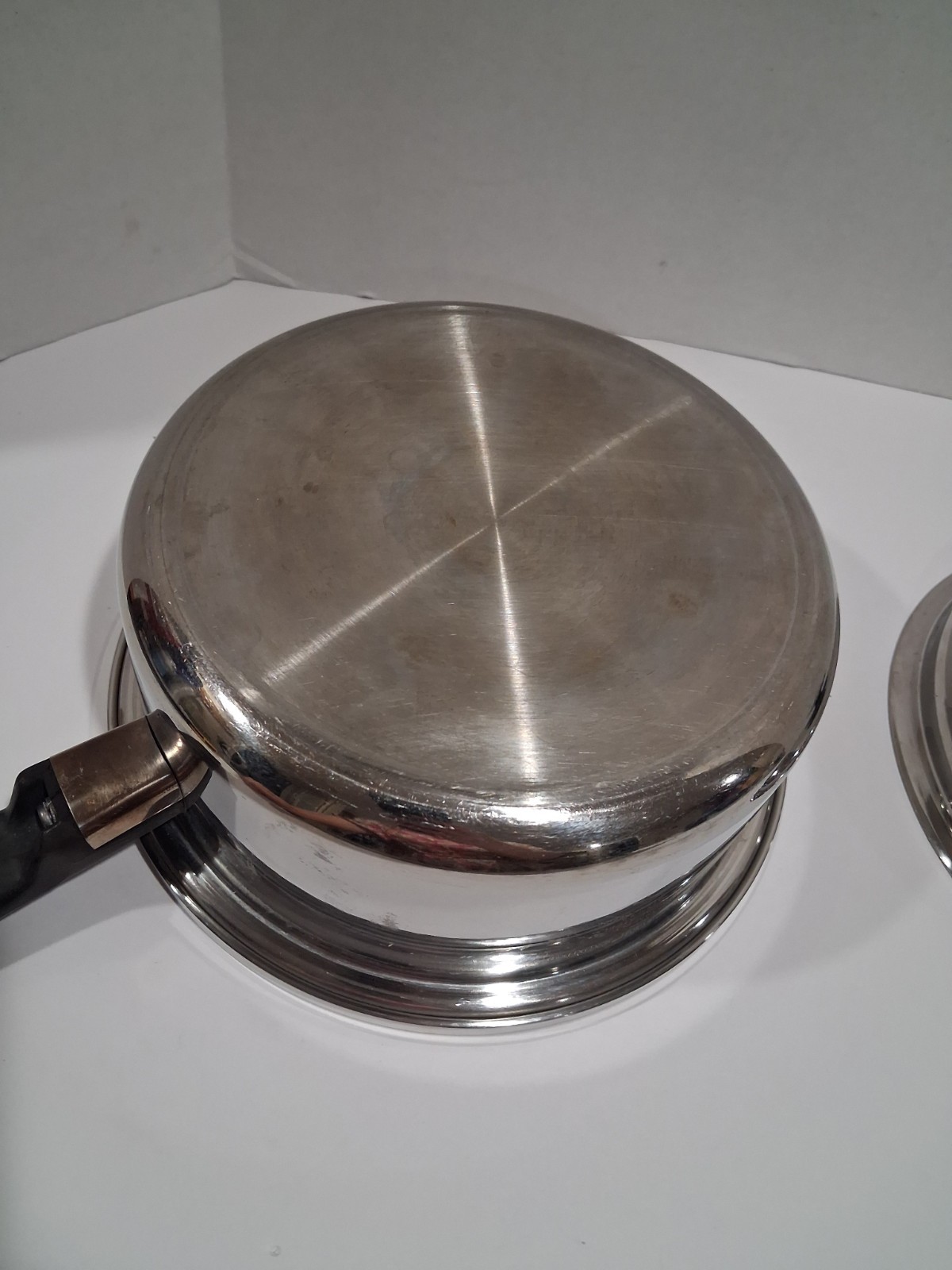 Maxam 2000 Multi Ply Surgical SS Cookware 2.5 Quart Waterless Sauce Pan Lid