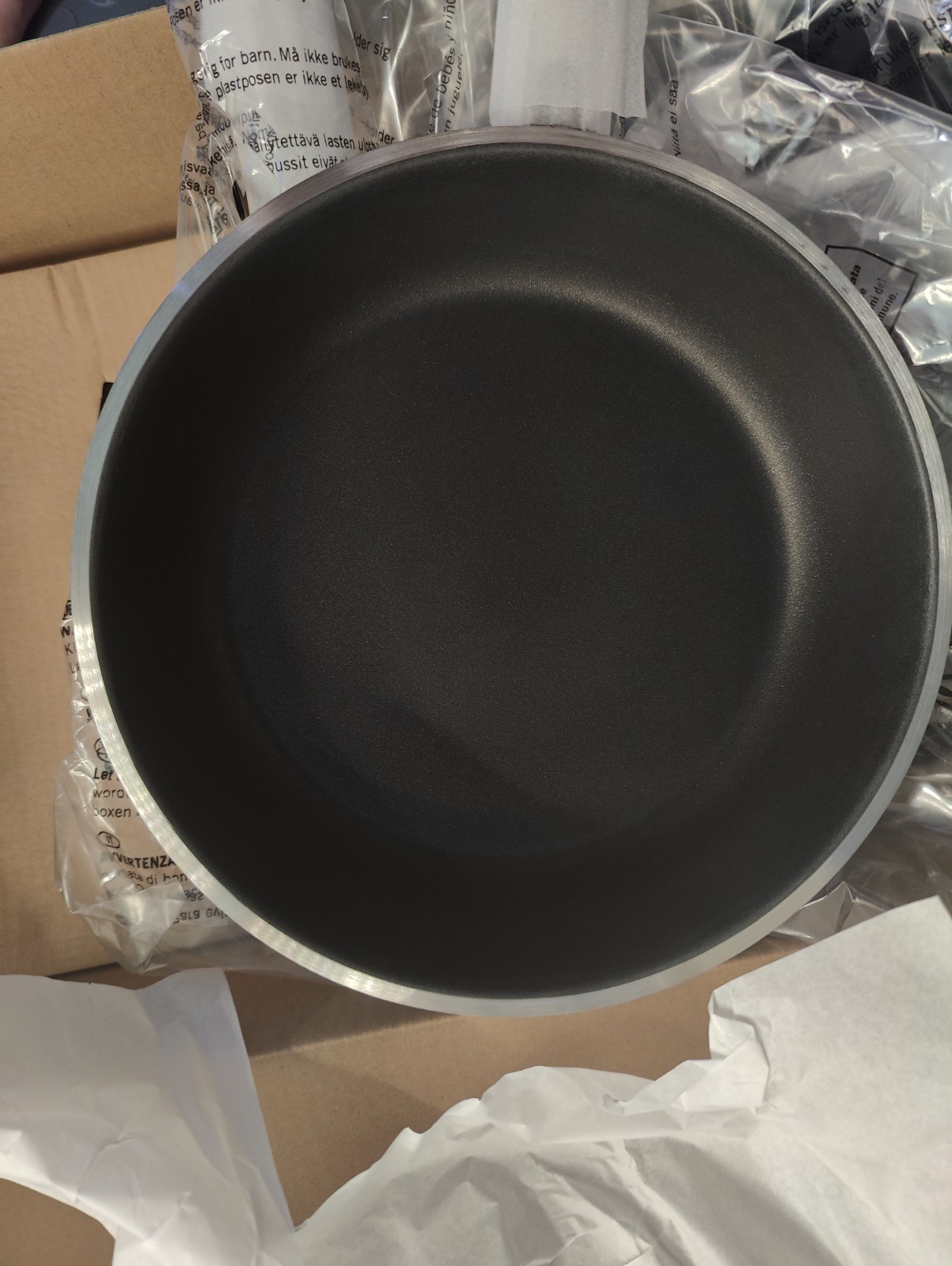 Rösle Set of Frying Pans 20/24/28 cm 8/9.5/11 in Diameter Non-Stick Coating