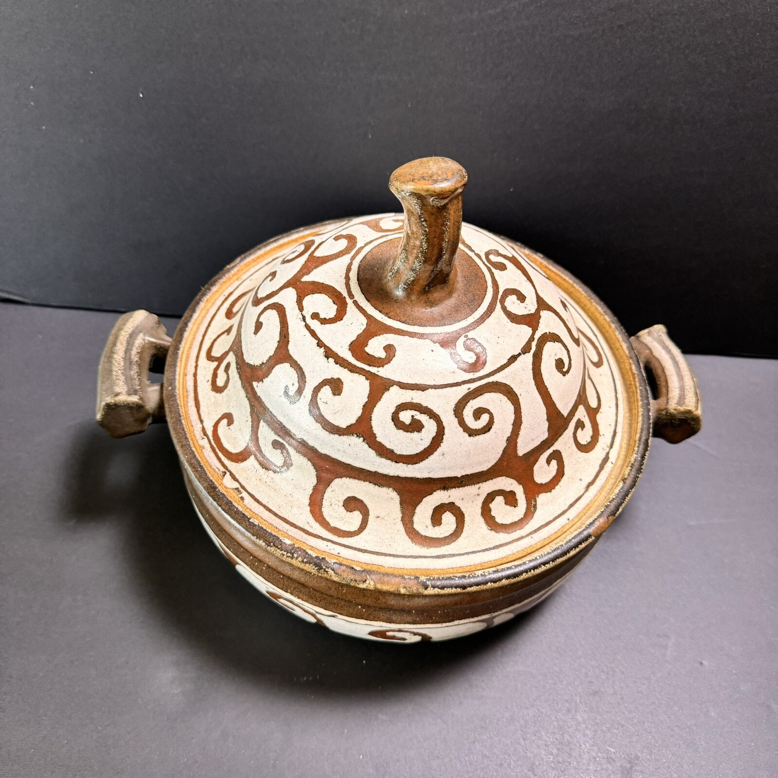 Vtg Stoneware Earthenware Clay Steam Baking Dish Brown Signed Studio Pottery