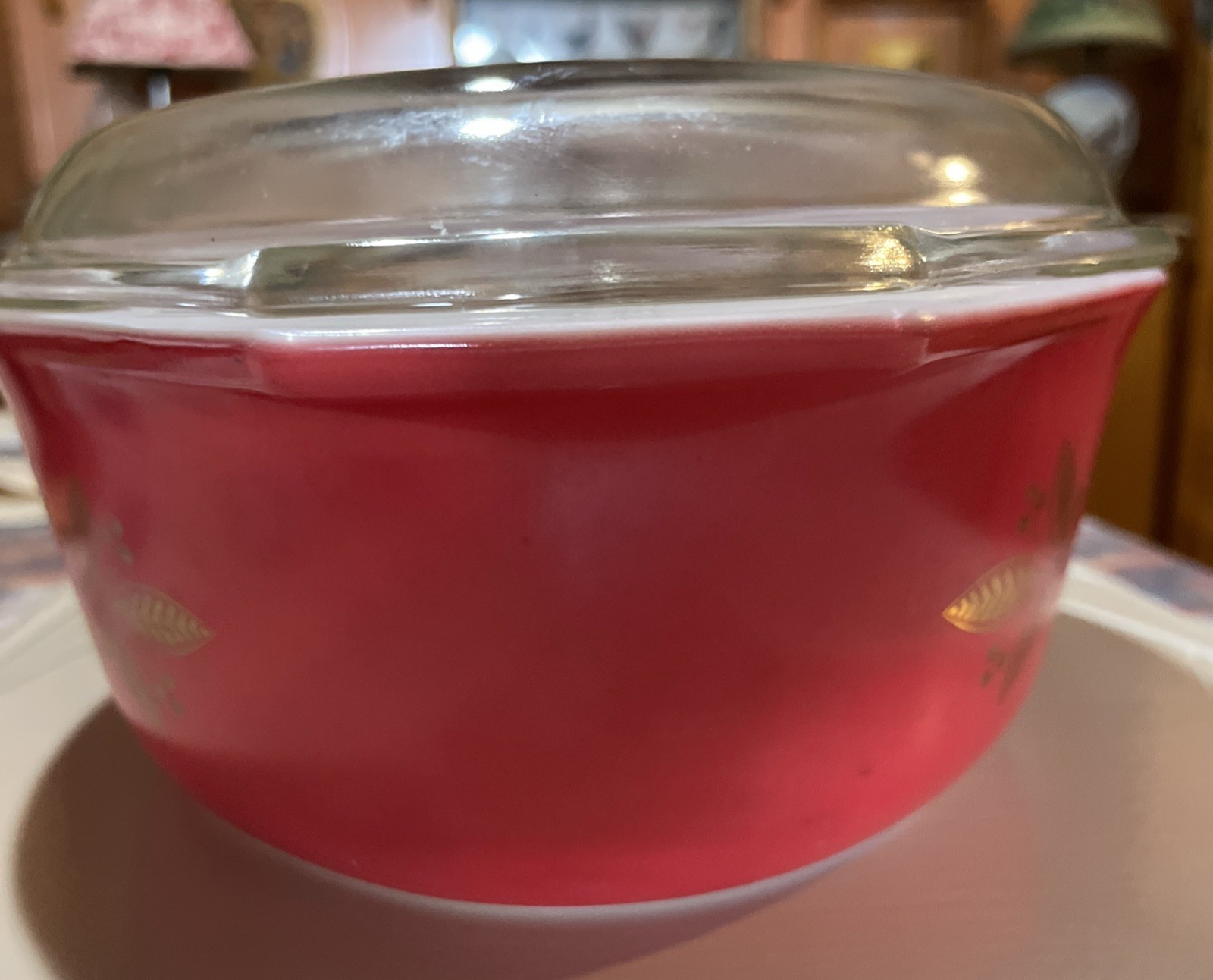 Vintage Pyrex Golden Poinsettia 045 2.5 Qt Oval Casserole Dish with Lid 945C