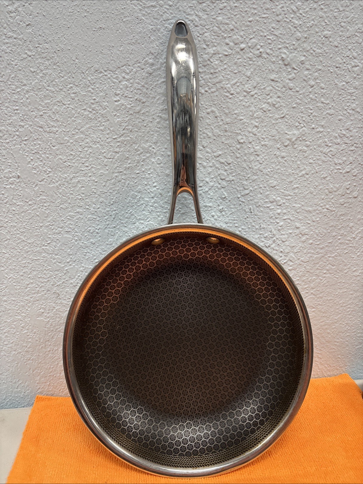HexClad 8″ FRYING PAN *NO LID* 8-Inch Hybrid Non-Stick – Used BUNDLE OF 2