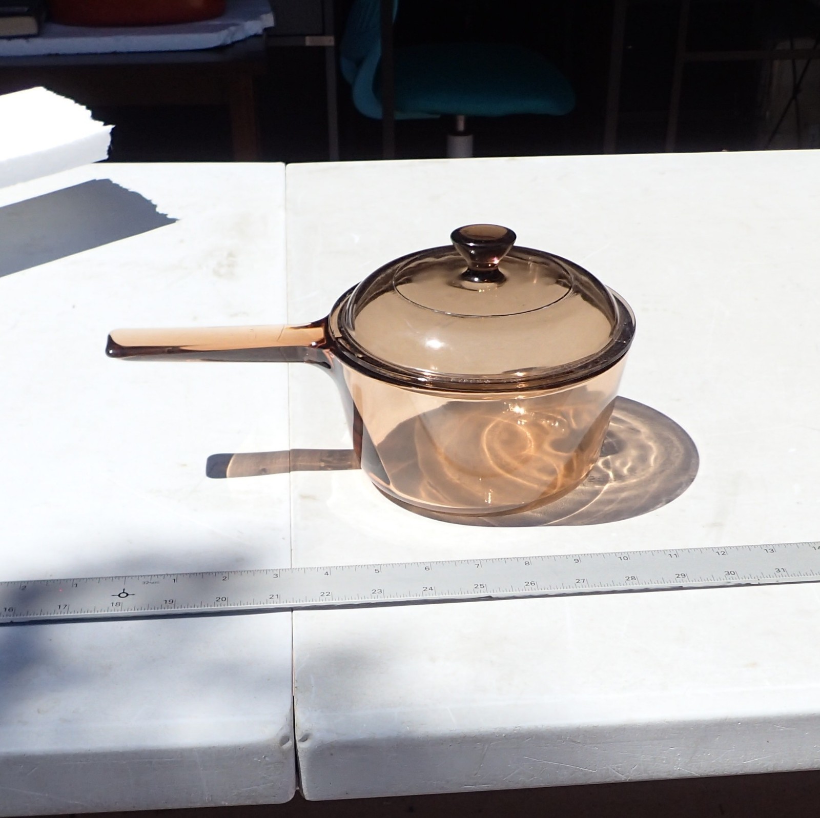 Corning Vision Ware Amber 1 Liter Sauce Pan Pour Spout Pot Pyrex Lid USA